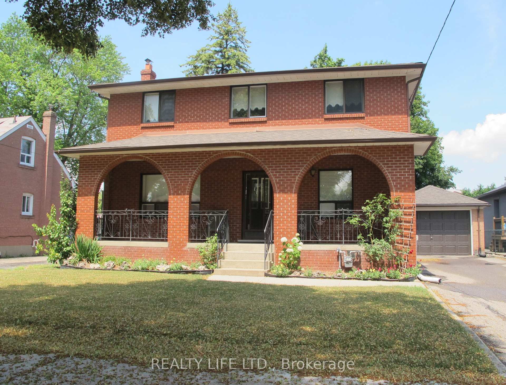 Photo 56 of 4 Rosalie Avenue, North York, Downsview-Roding-CFB — HOMEH