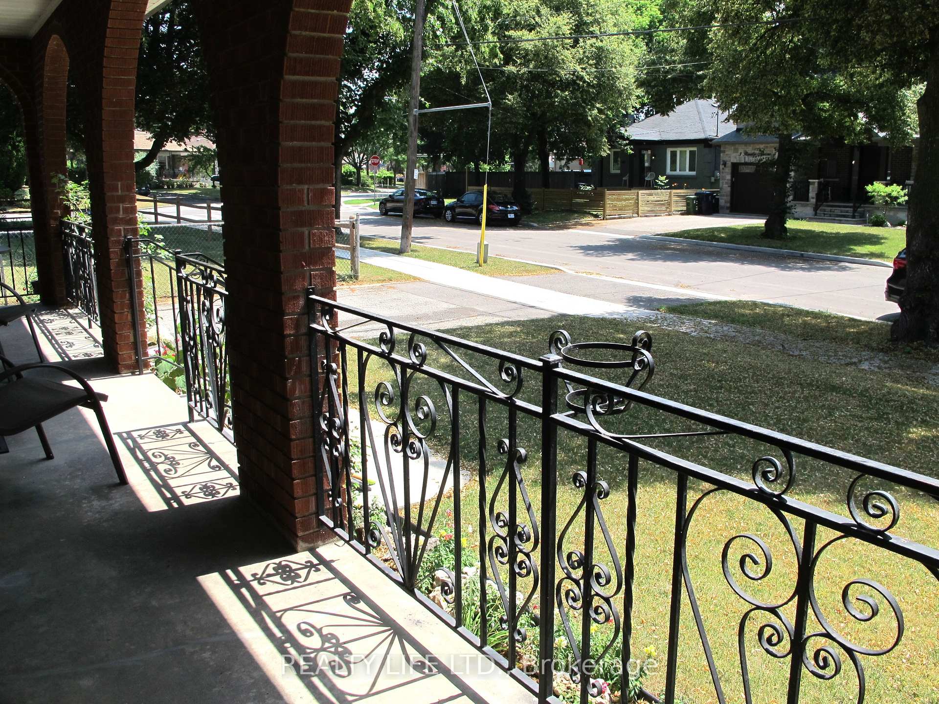 Photo 59 of 4 Rosalie Avenue, North York, Downsview-Roding-CFB — HOMEH