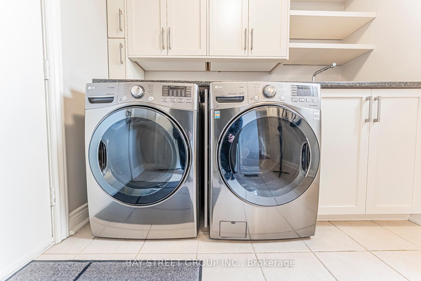 Photo 26 of 2191 Dunvegan Avenue, Oakville, Ford — HOMEH