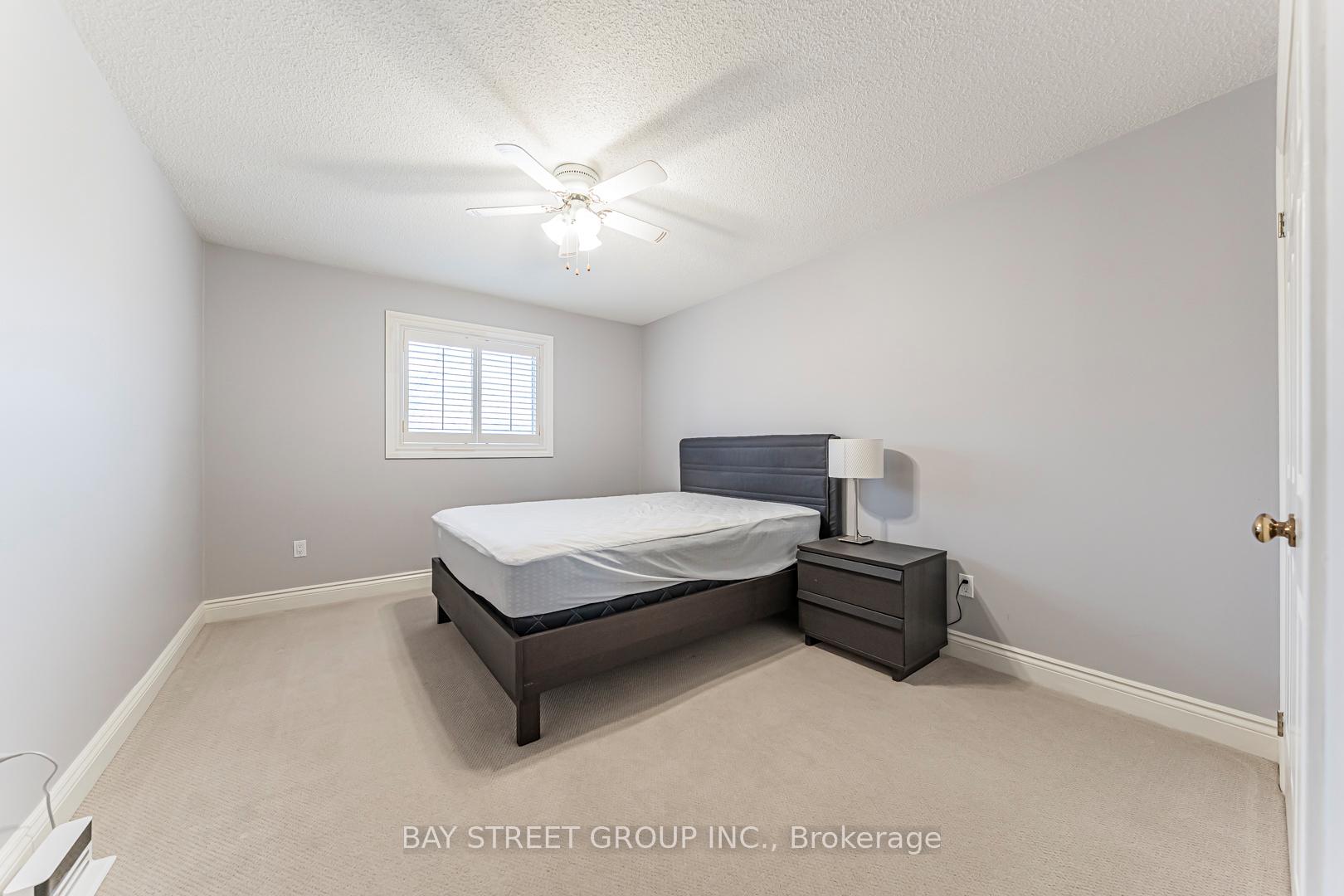 Photo 36 of 2191 Dunvegan Avenue, Oakville, Ford — HOMEH