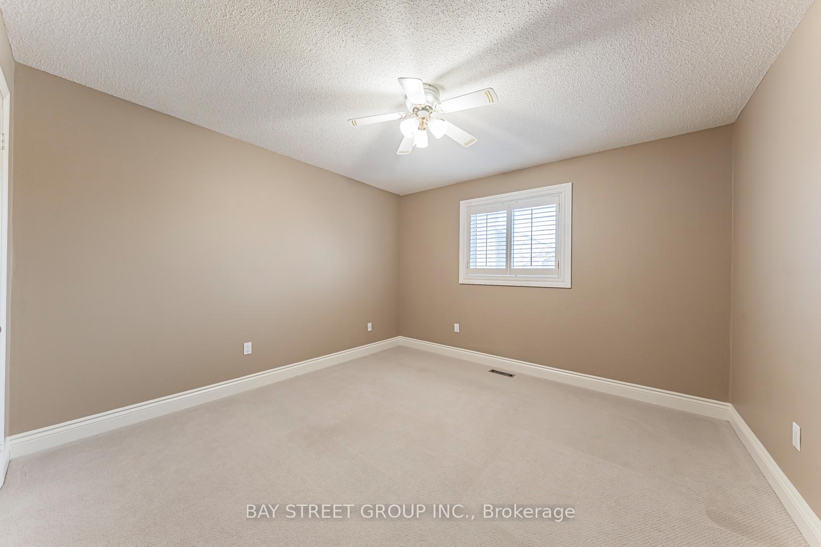 Photo 38 of 2191 Dunvegan Avenue, Oakville, Ford — HOMEH