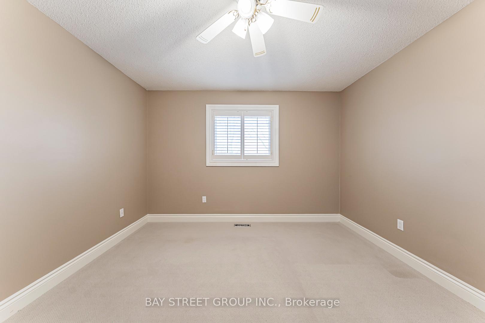 Photo 39 of 2191 Dunvegan Avenue, Oakville, Ford — HOMEH