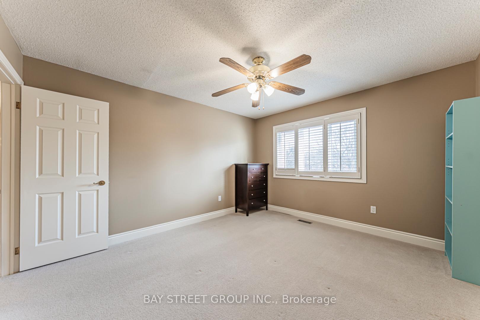 Photo 42 of 2191 Dunvegan Avenue, Oakville, Ford — HOMEH
