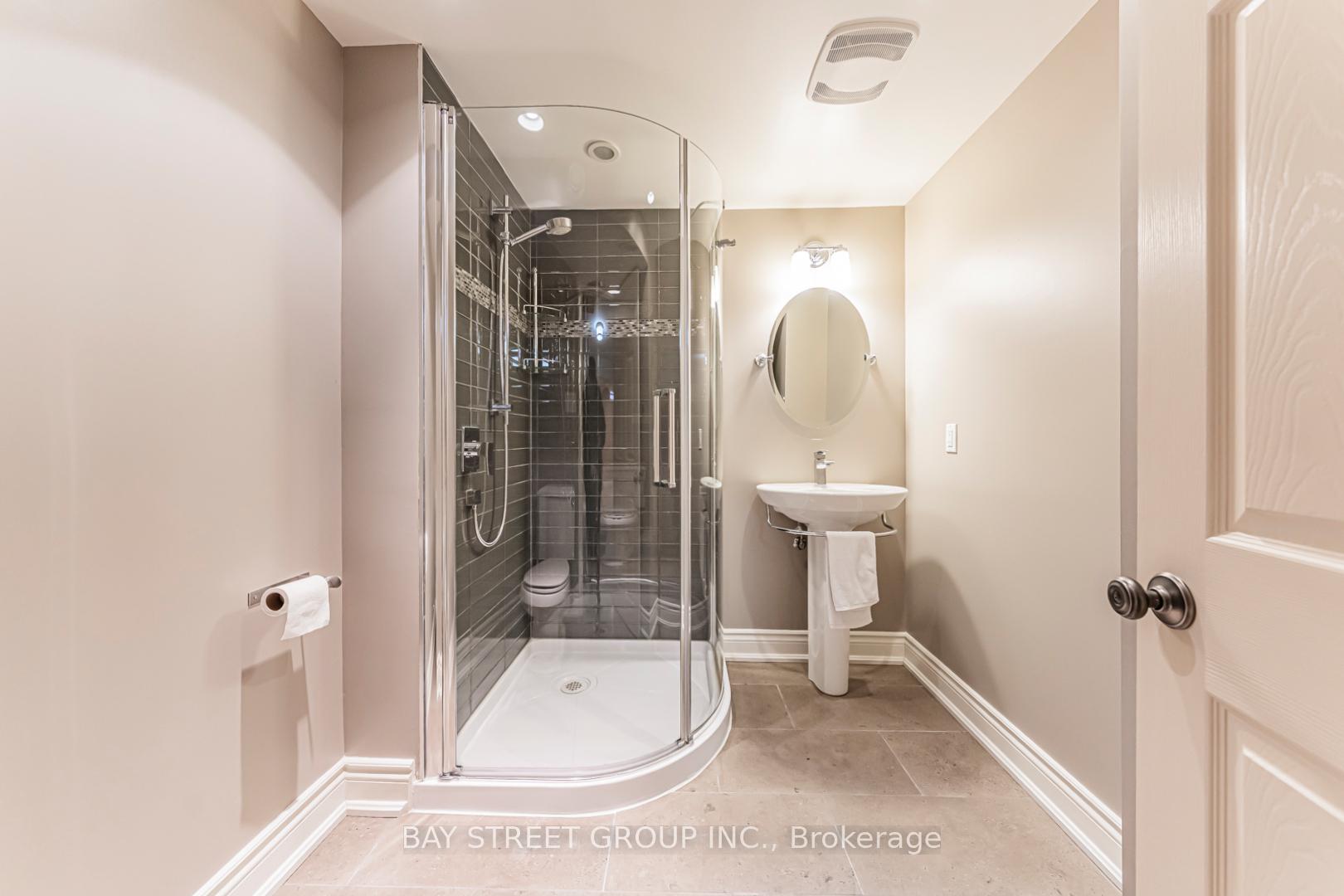 Photo 52 of 2191 Dunvegan Avenue, Oakville, Ford — HOMEH