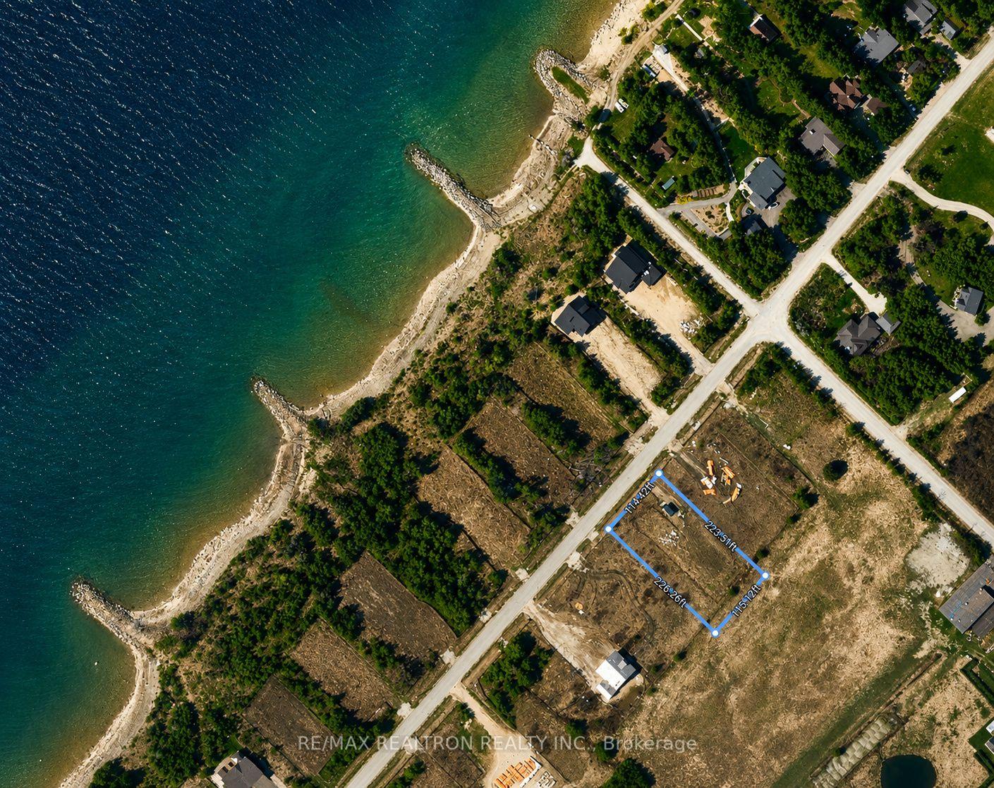 Photo 2 of 162 Wilson Drive, Georgian Bluffs — HOMEH