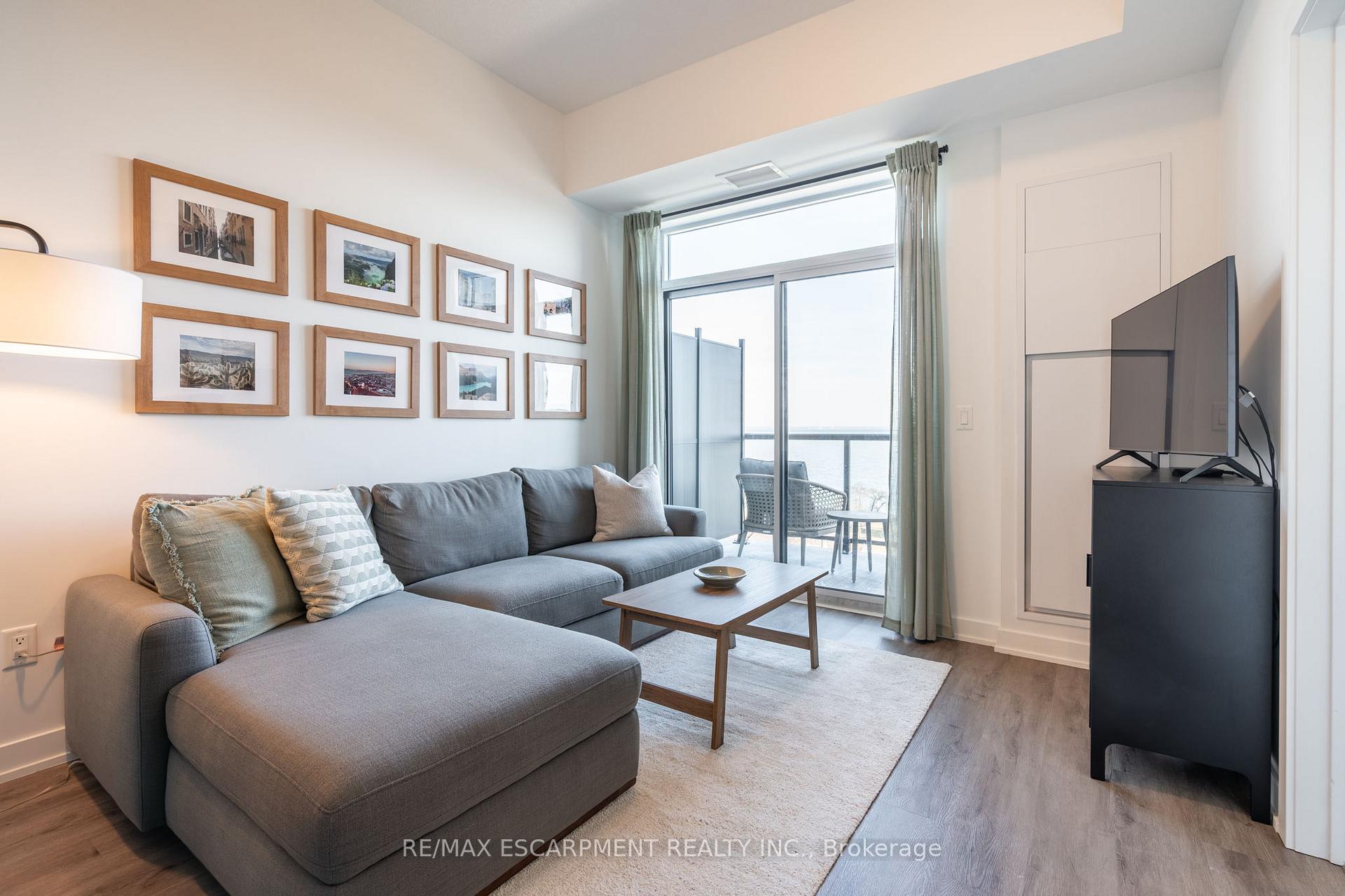 Photo 10 of Unit 613, 600 North Service Road, Hamilton, Lakeshore — HOMEH