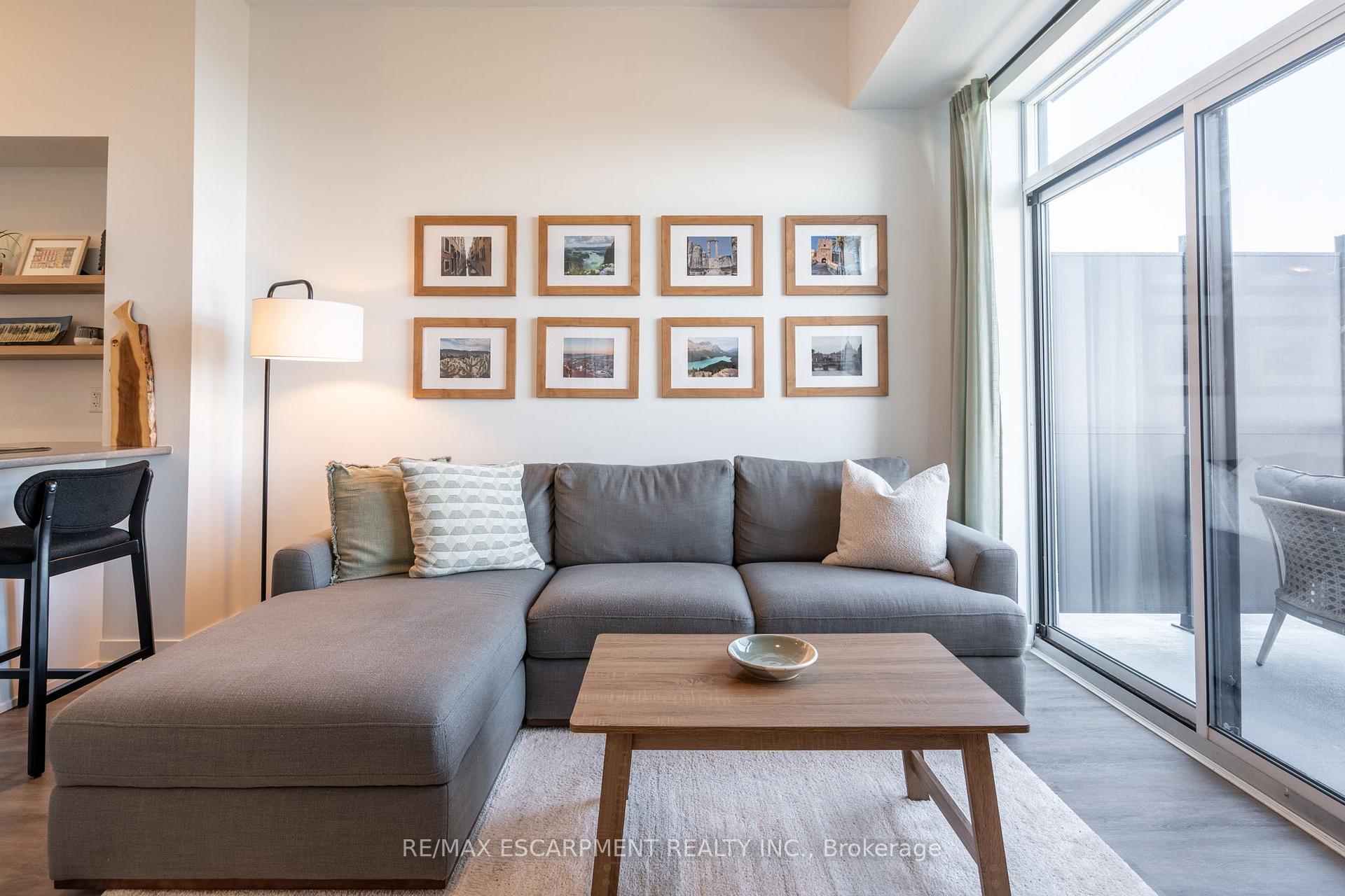 Photo 11 of Unit 613, 600 North Service Road, Hamilton, Lakeshore — HOMEH
