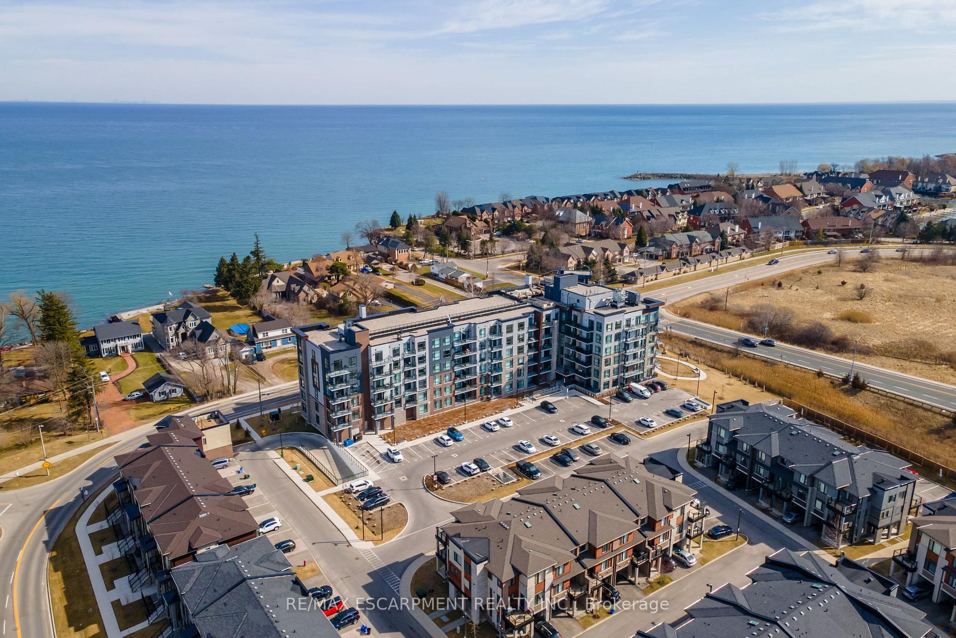 Photo 40 of Unit 613, 600 North Service Road, Hamilton, Lakeshore — HOMEH