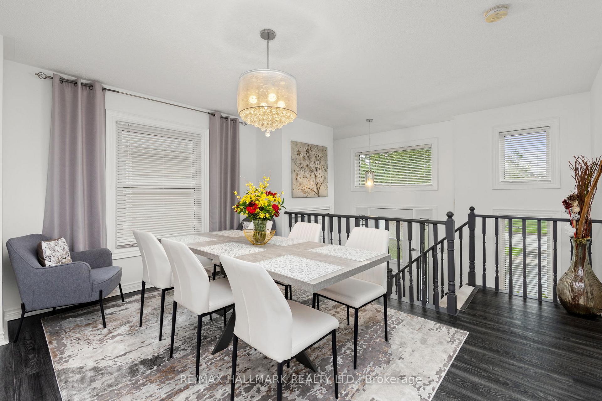 Photo 2 of 130 Elford Drive, Clarington, Bowmanville — HOMEH