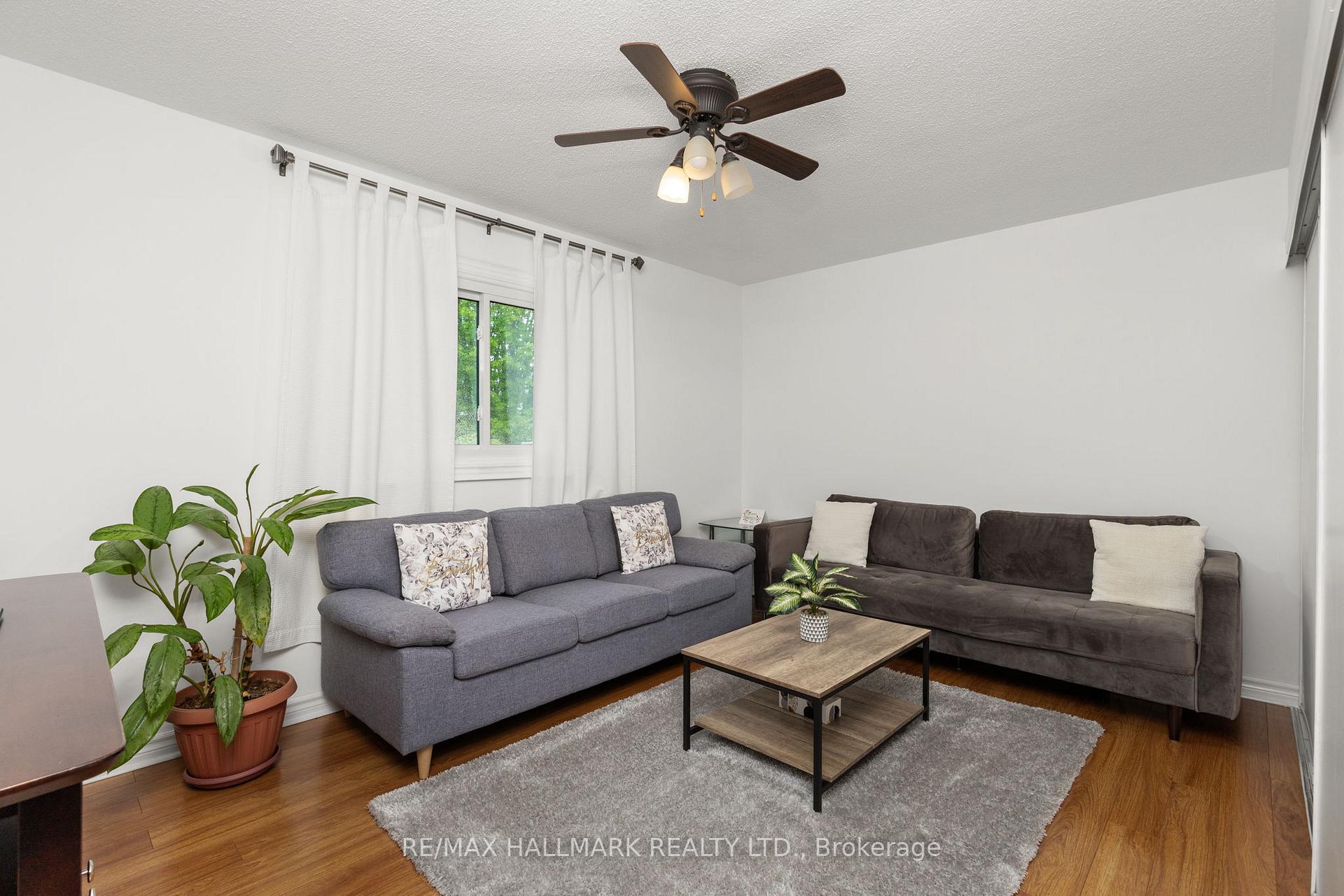 Photo 6 of 130 Elford Drive, Clarington, Bowmanville — HOMEH