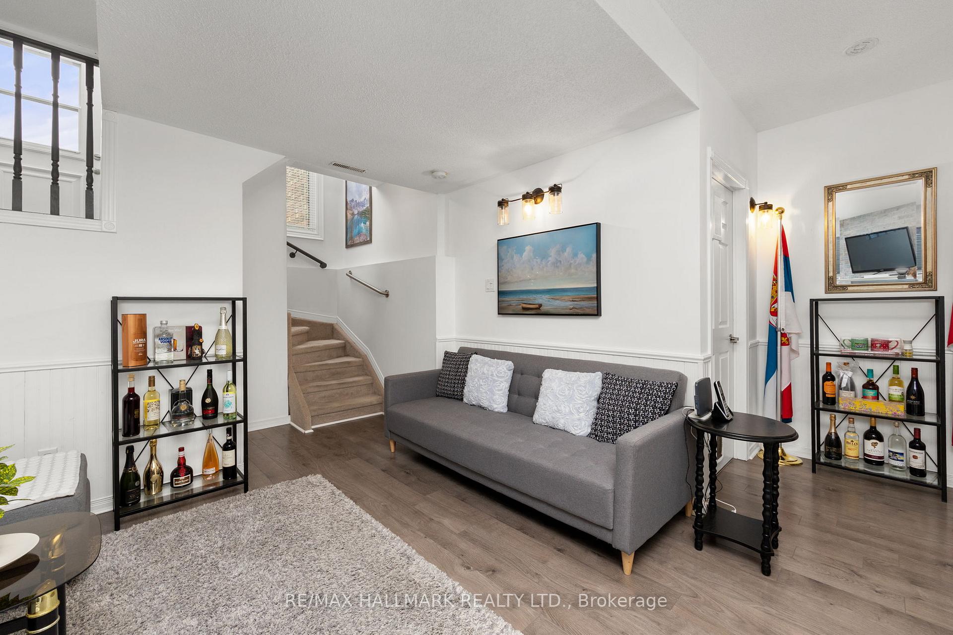 Photo 18 of 130 Elford Drive, Clarington, Bowmanville — HOMEH