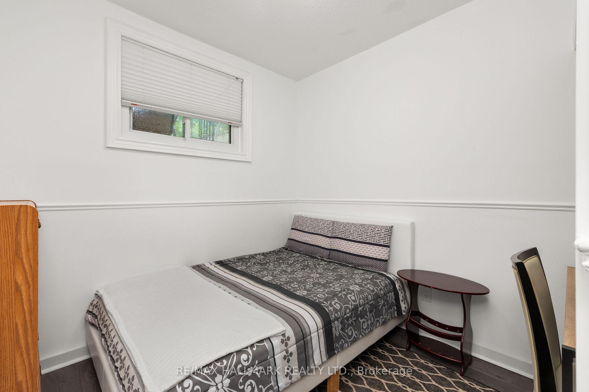 Photo 19 of 130 Elford Drive, Clarington, Bowmanville — HOMEH