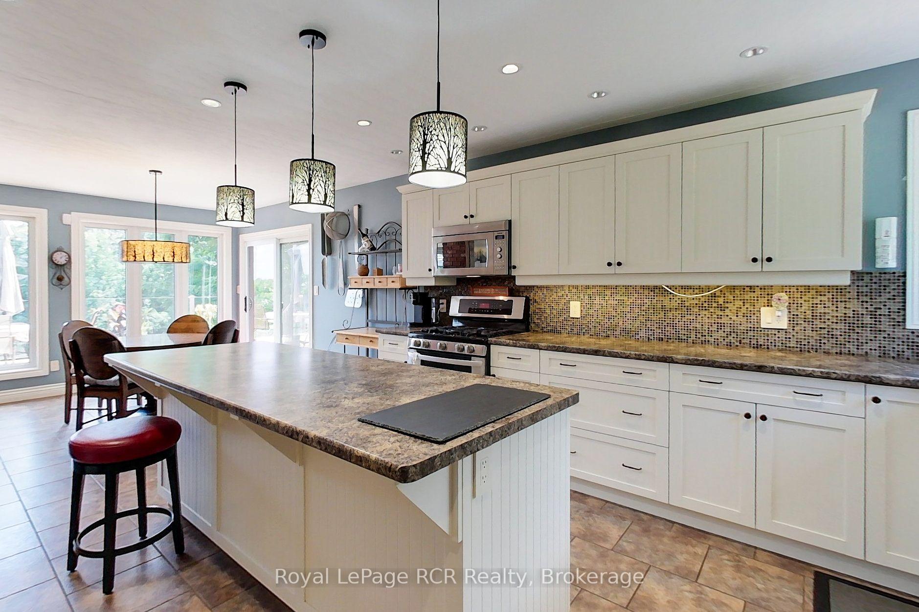 Photo 11 of 441702 Concession 8 Ndr, West Grey — HOMEH