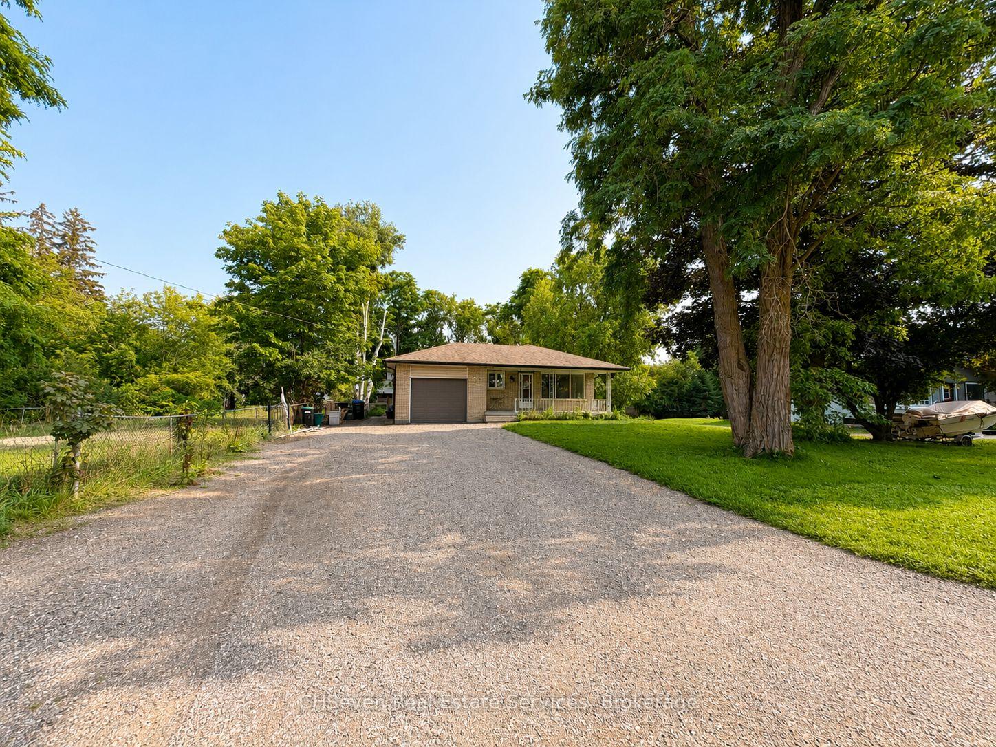 Photo 2 of Unit MAIN, 219 Sunnybrae Avenue, Innisfil, Stroud — HOMEH