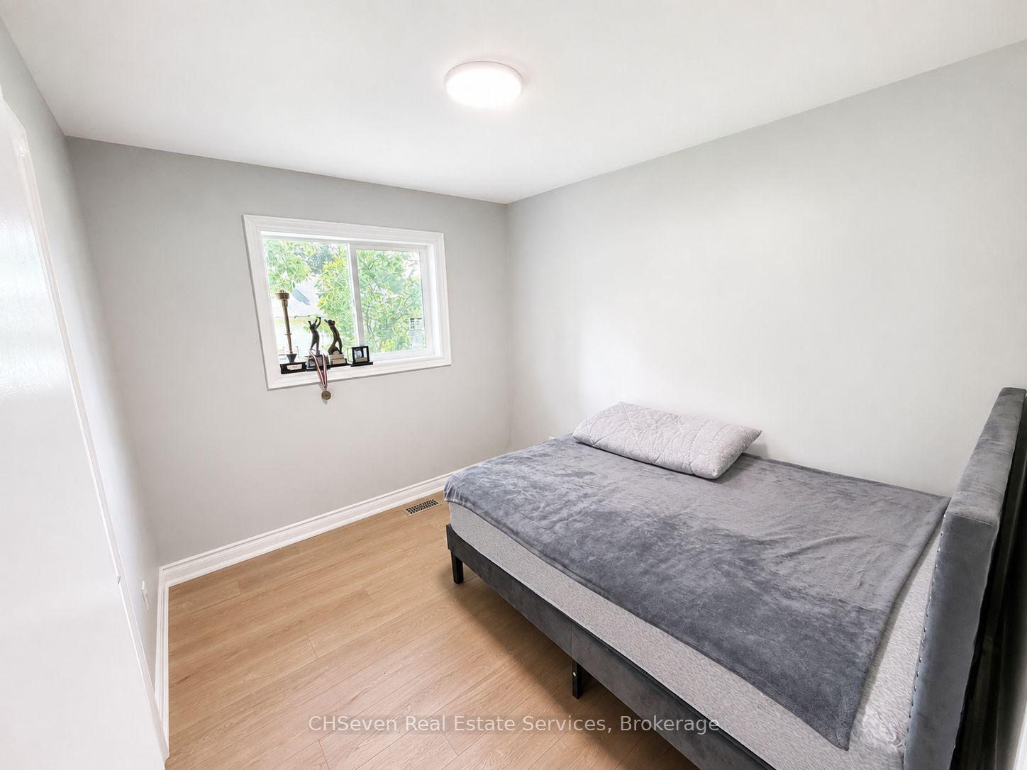Photo 11 of Unit MAIN, 219 Sunnybrae Avenue, Innisfil, Stroud — HOMEH