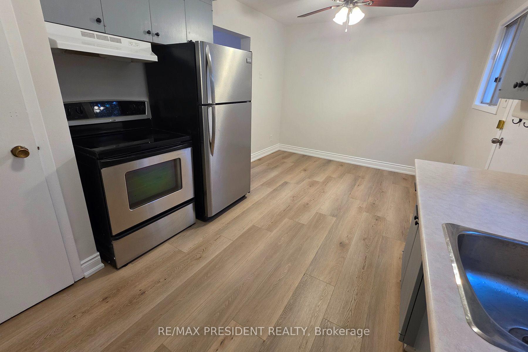 Photo 10 of 564 Brookhaven Crescent, Waterloo, Lakeshore Village — HOMEH