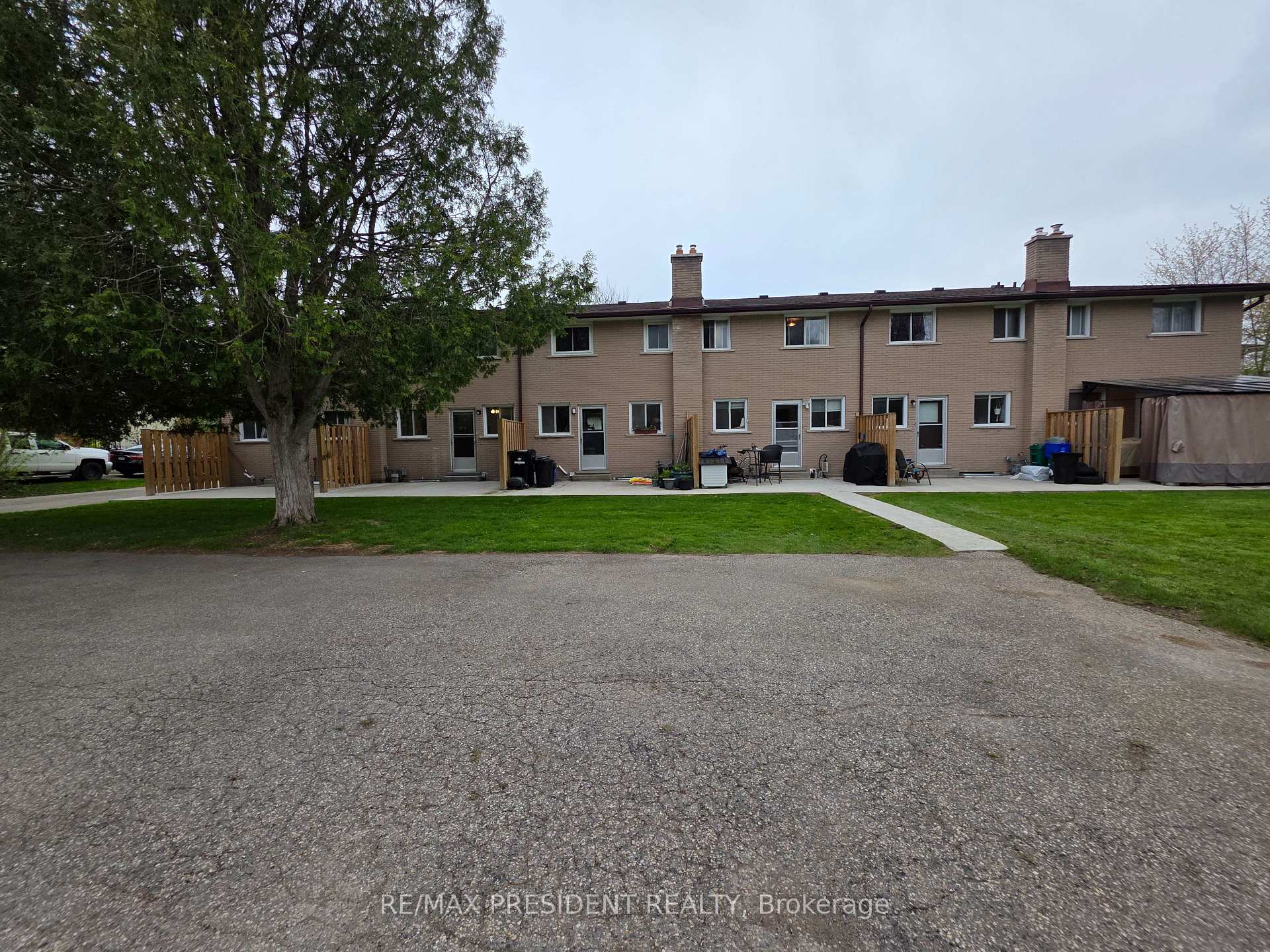 Photo 37 of 564 Brookhaven Crescent, Waterloo, Lakeshore Village — HOMEH