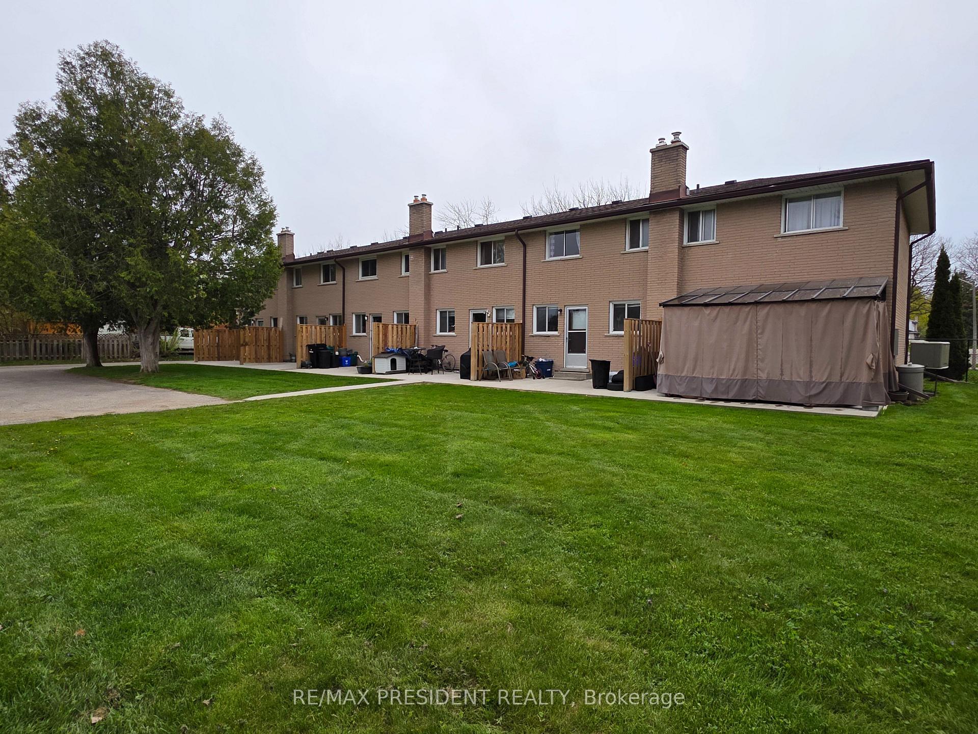Photo 38 of 564 Brookhaven Crescent, Waterloo, Lakeshore Village — HOMEH