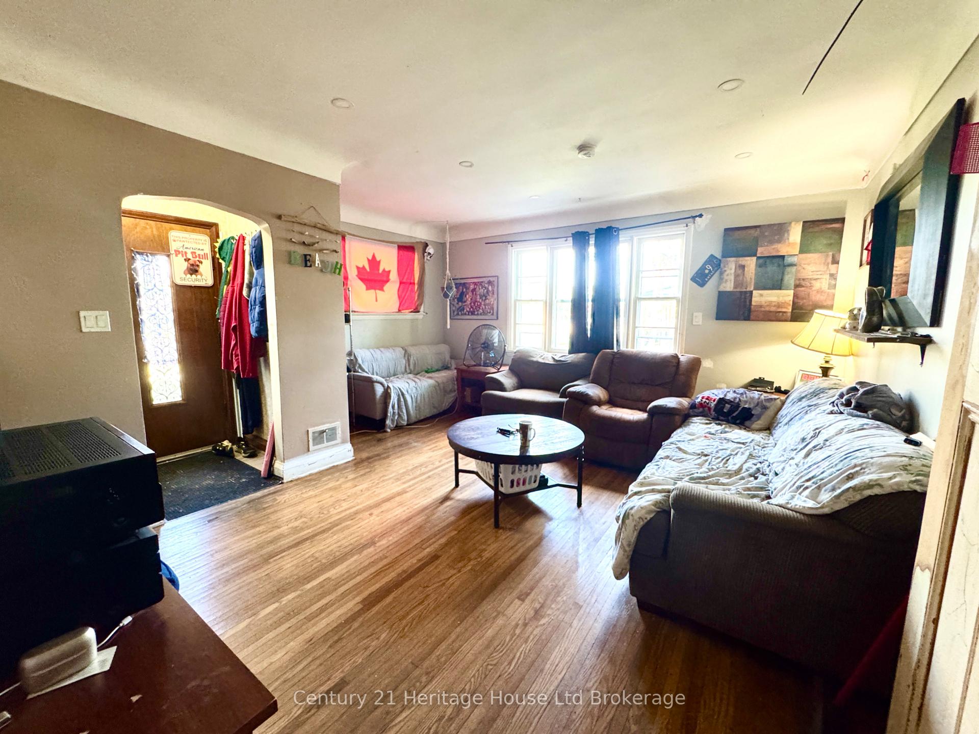 Photo 4 of 159 John Street, Ingersoll, Ingersoll - North — HOMEH
