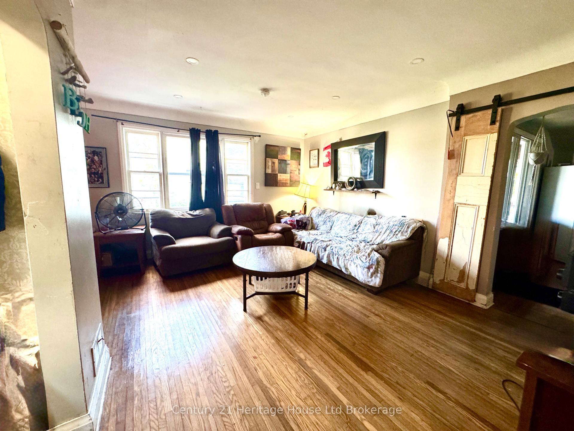 Photo 5 of 159 John Street, Ingersoll, Ingersoll - North — HOMEH