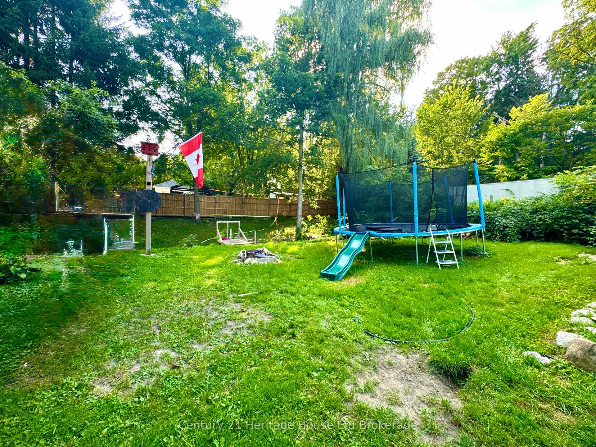 Photo 15 of 159 John Street, Ingersoll, Ingersoll - North — HOMEH