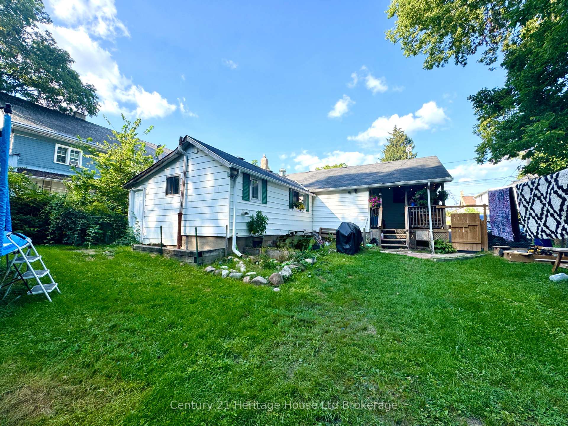 Photo 17 of 159 John Street, Ingersoll, Ingersoll - North — HOMEH