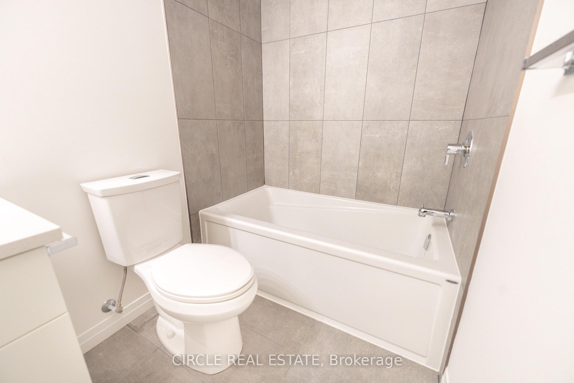 Photo 17 of 53 Thatcher Drive, Guelph, Kortright East — HOMEH