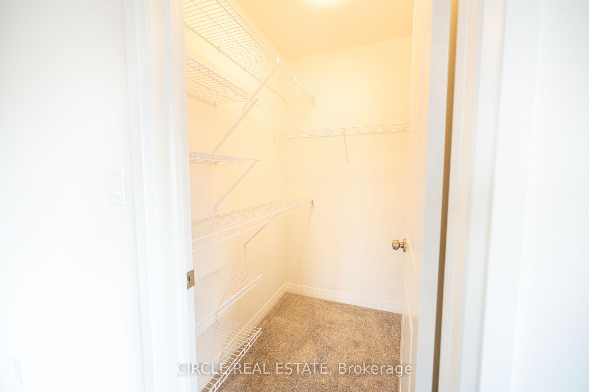 Photo 29 of 53 Thatcher Drive, Guelph, Kortright East — HOMEH