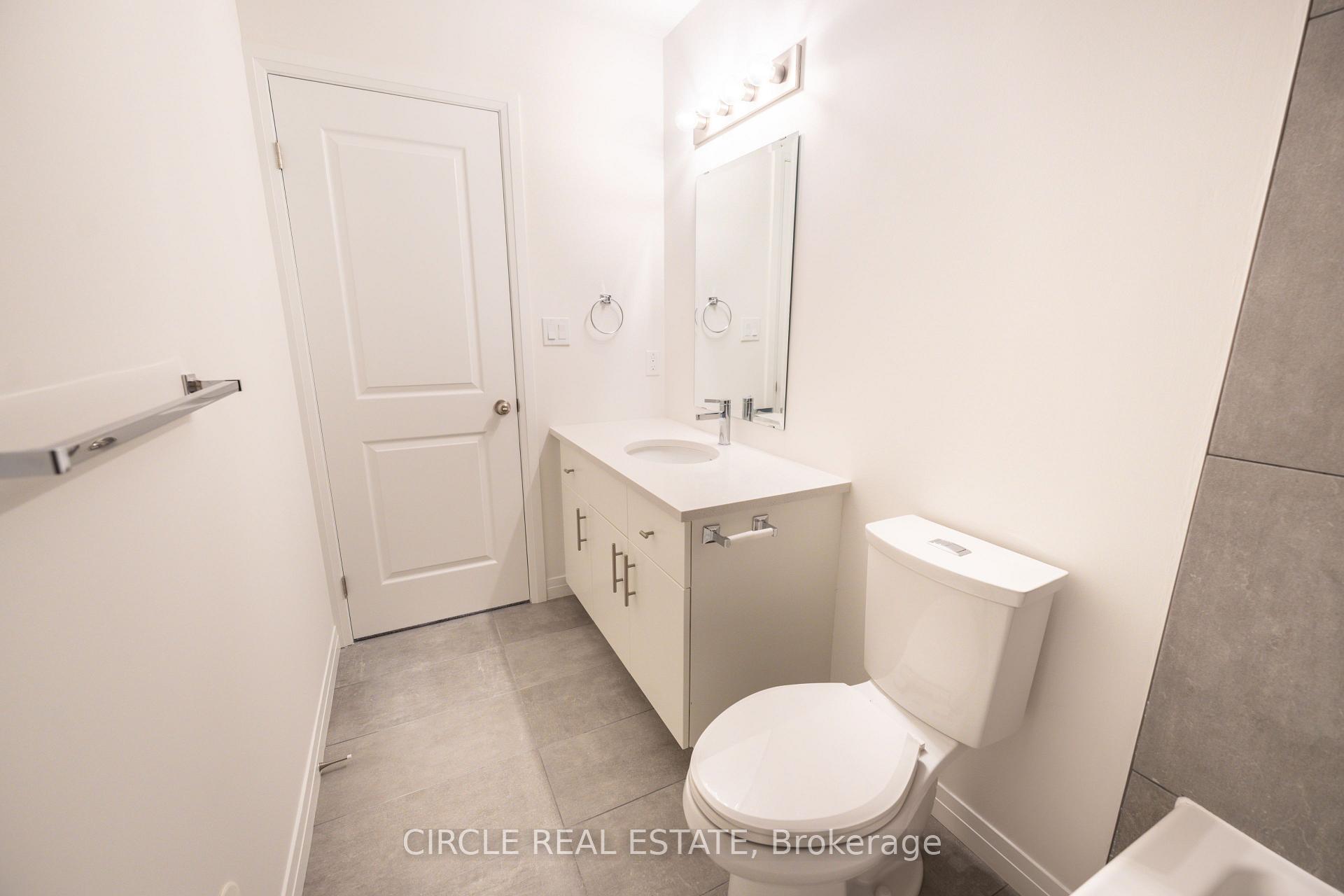 Photo 33 of 53 Thatcher Drive, Guelph, Kortright East — HOMEH