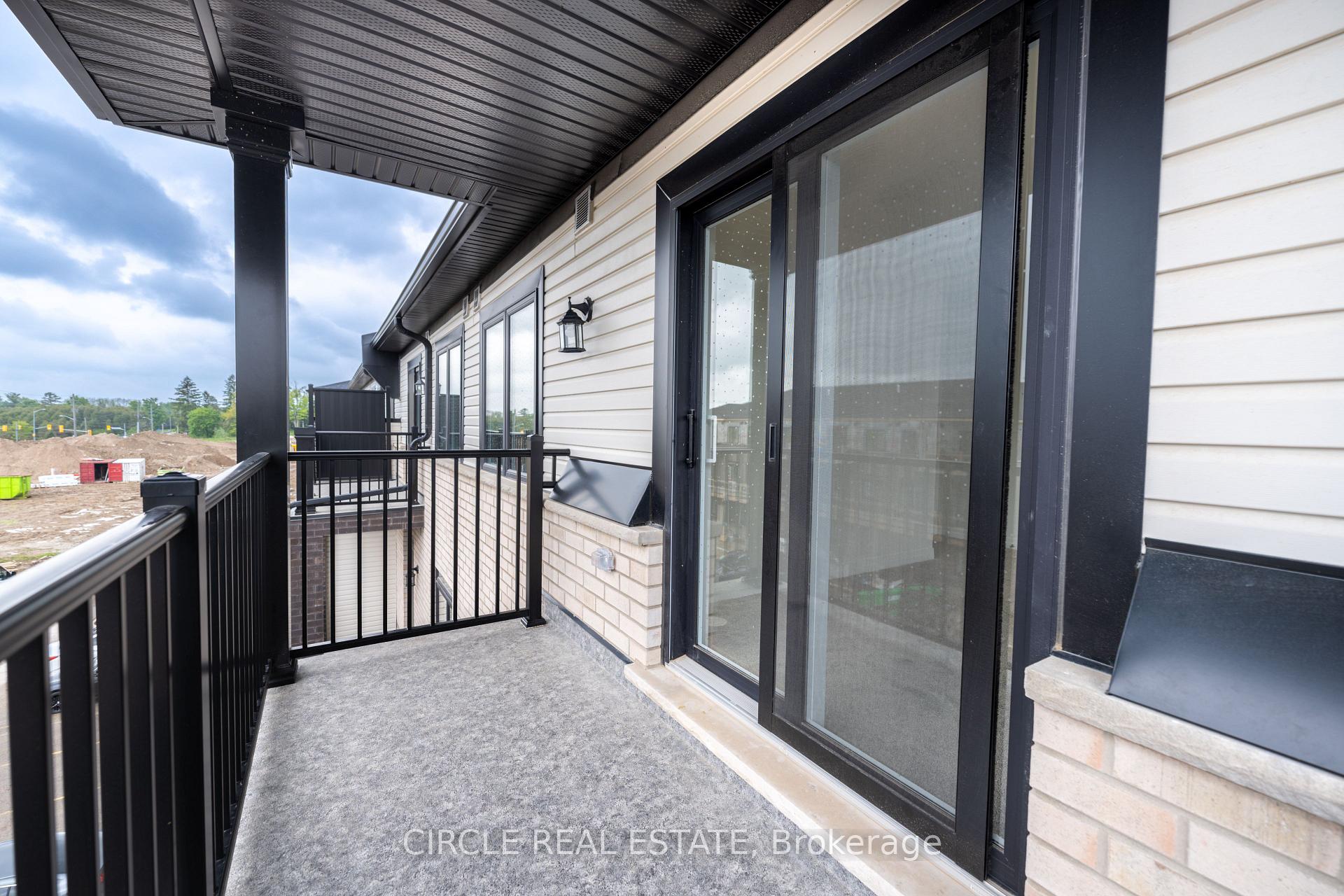 Photo 36 of 53 Thatcher Drive, Guelph, Kortright East — HOMEH
