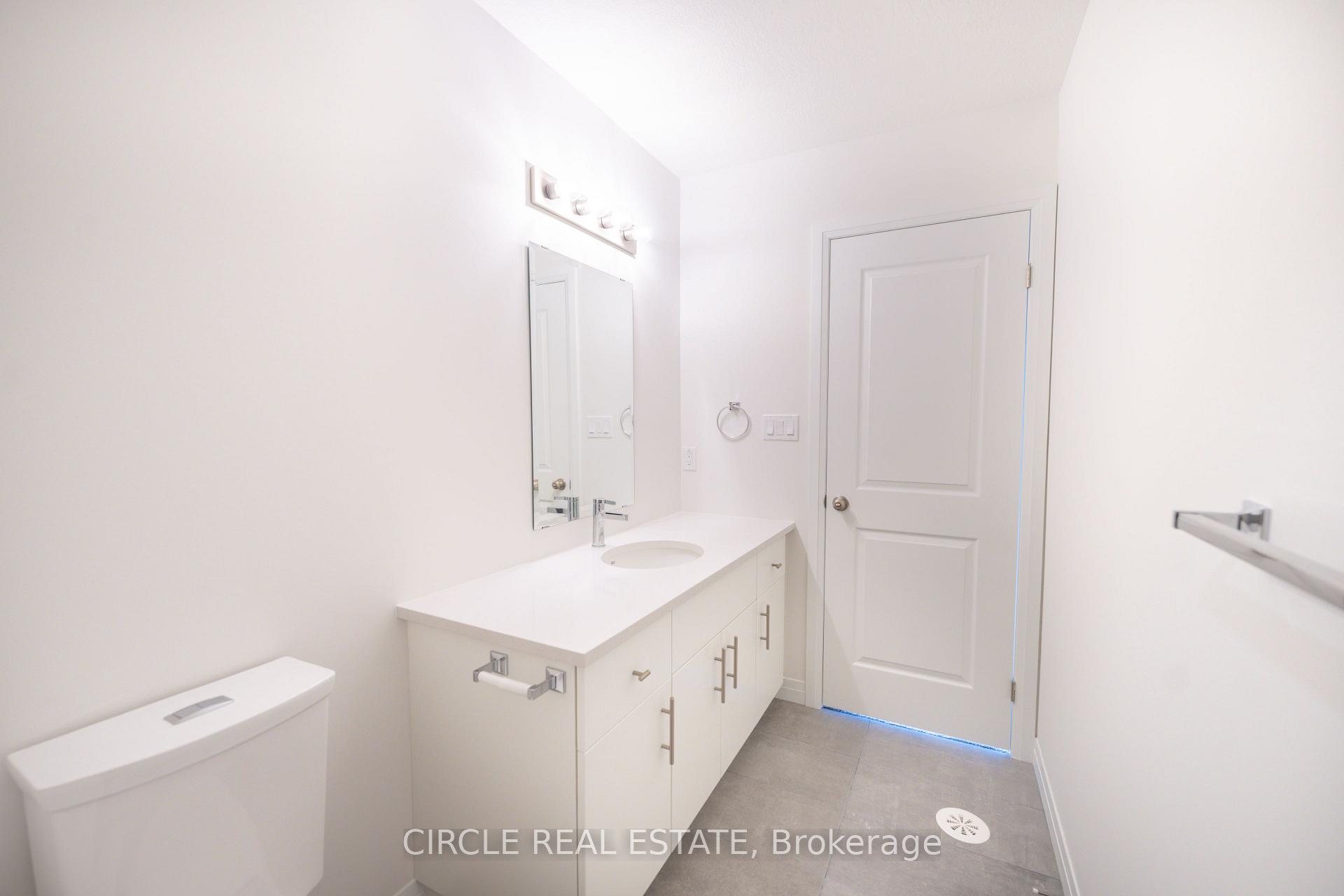 Photo 37 of 53 Thatcher Drive, Guelph, Kortright East — HOMEH