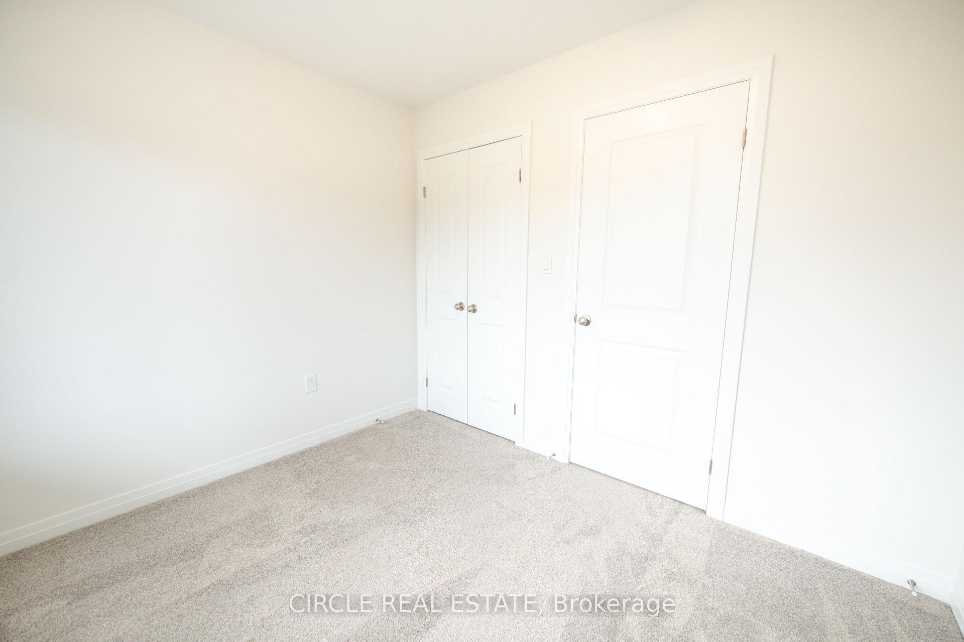 Photo 41 of 53 Thatcher Drive, Guelph, Kortright East — HOMEH