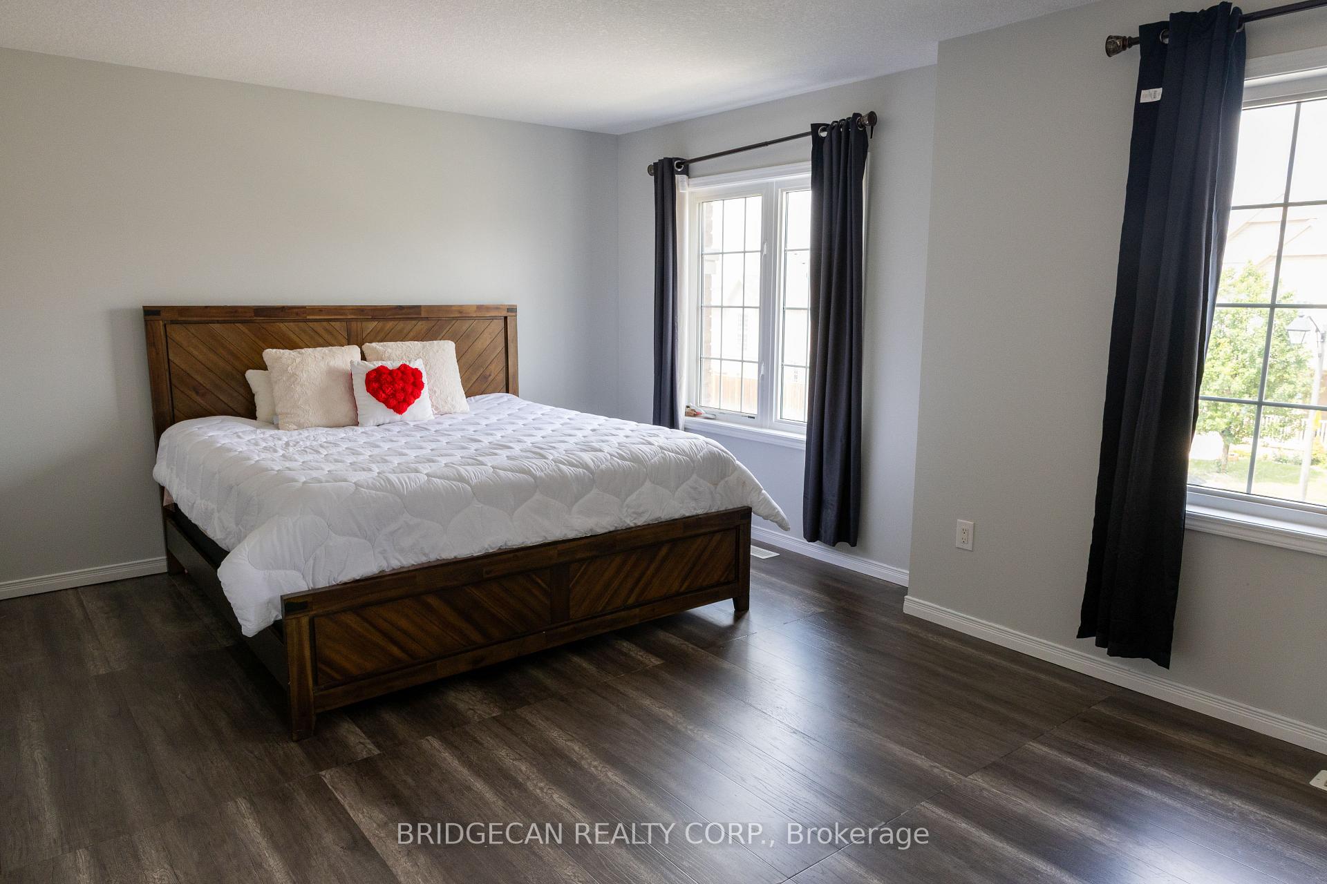 Photo 15 of 20 Gillespie Drive, Brantford, Empire South — HOMEH