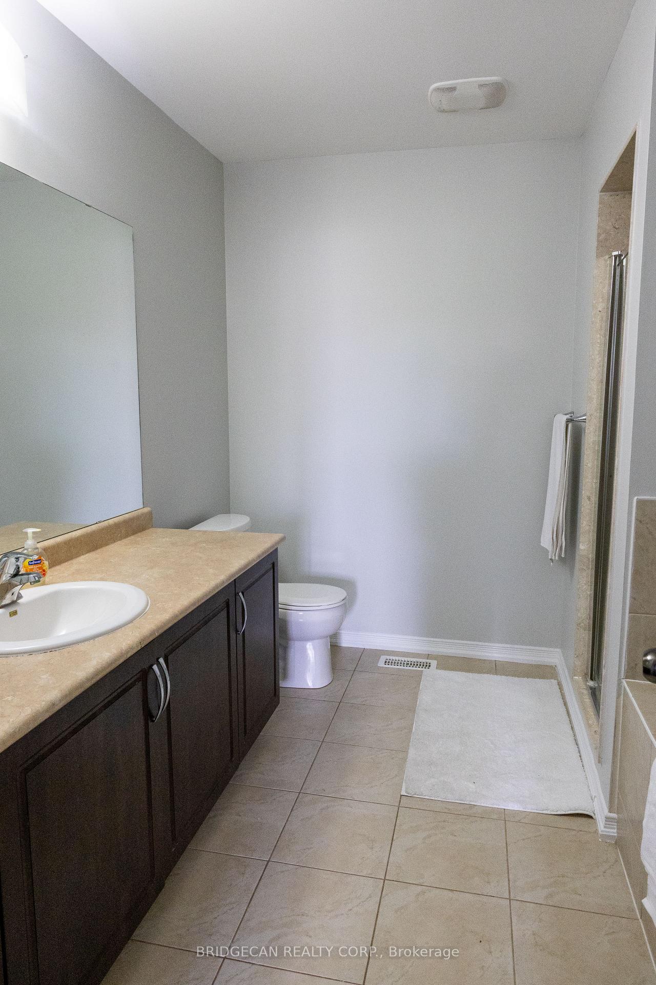 Photo 16 of 20 Gillespie Drive, Brantford, Empire South — HOMEH