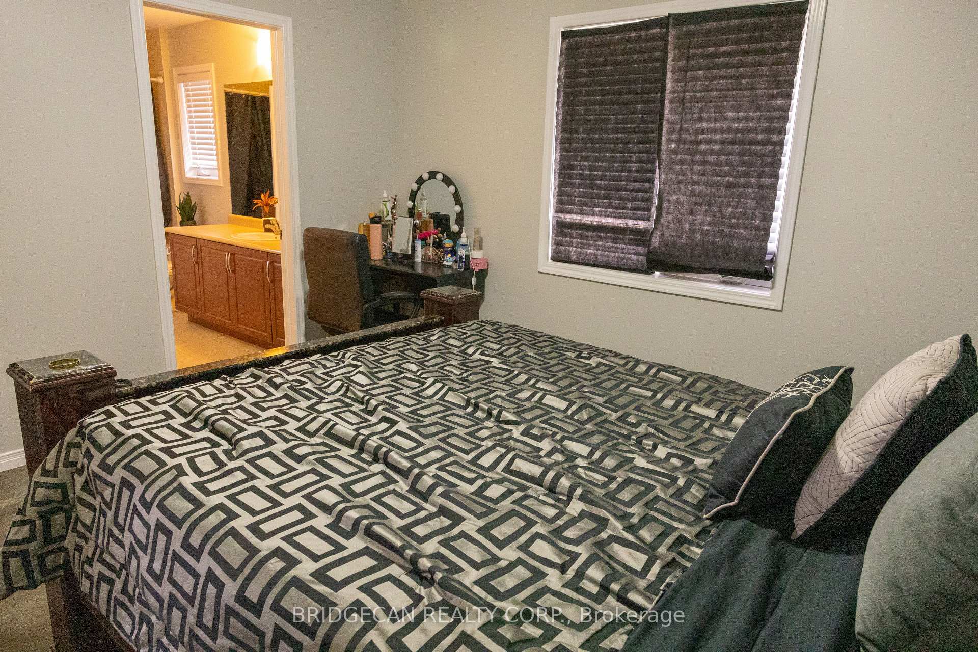 Photo 30 of 20 Gillespie Drive, Brantford, Empire South — HOMEH