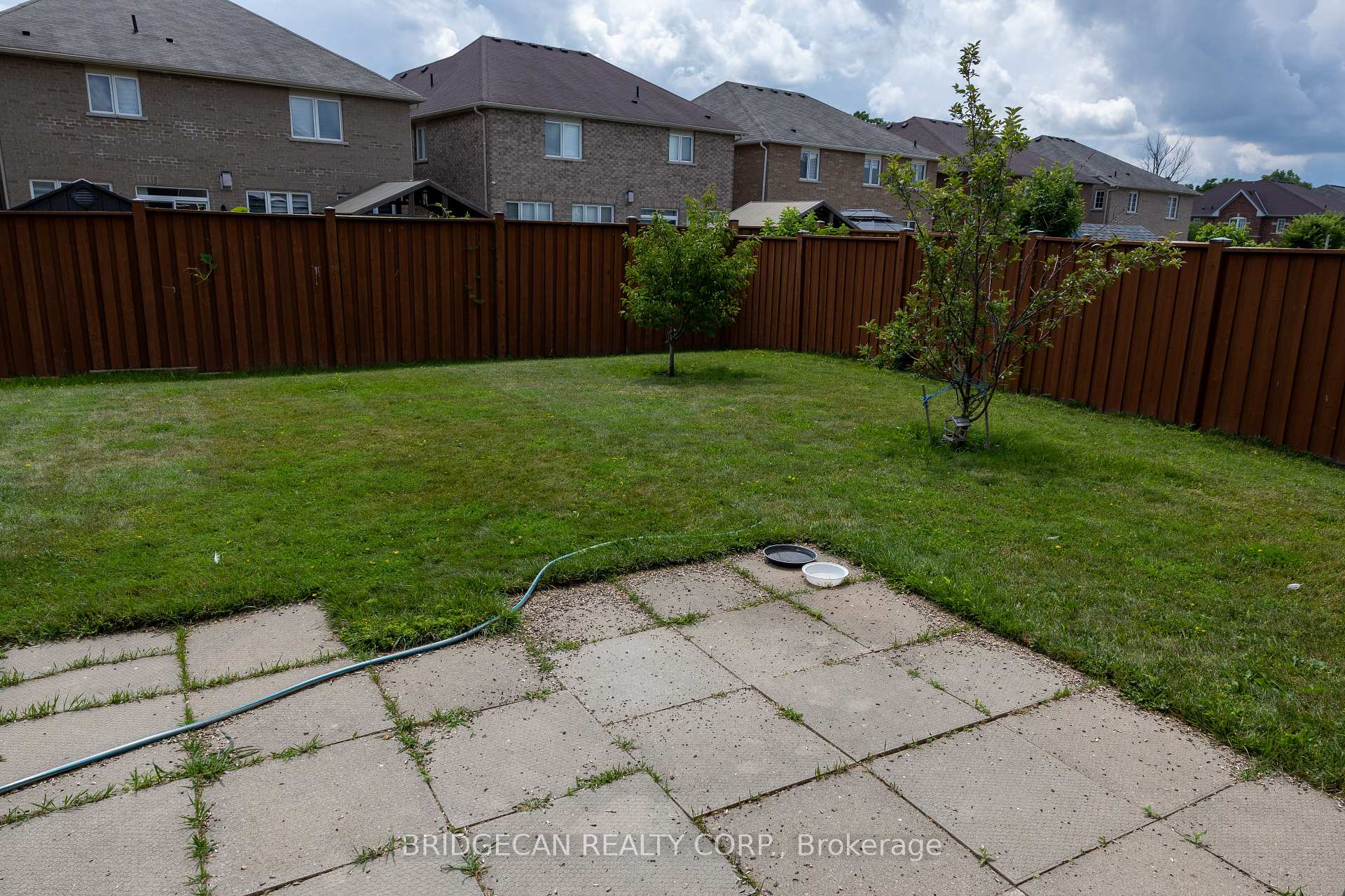 Photo 43 of 20 Gillespie Drive, Brantford, Empire South — HOMEH