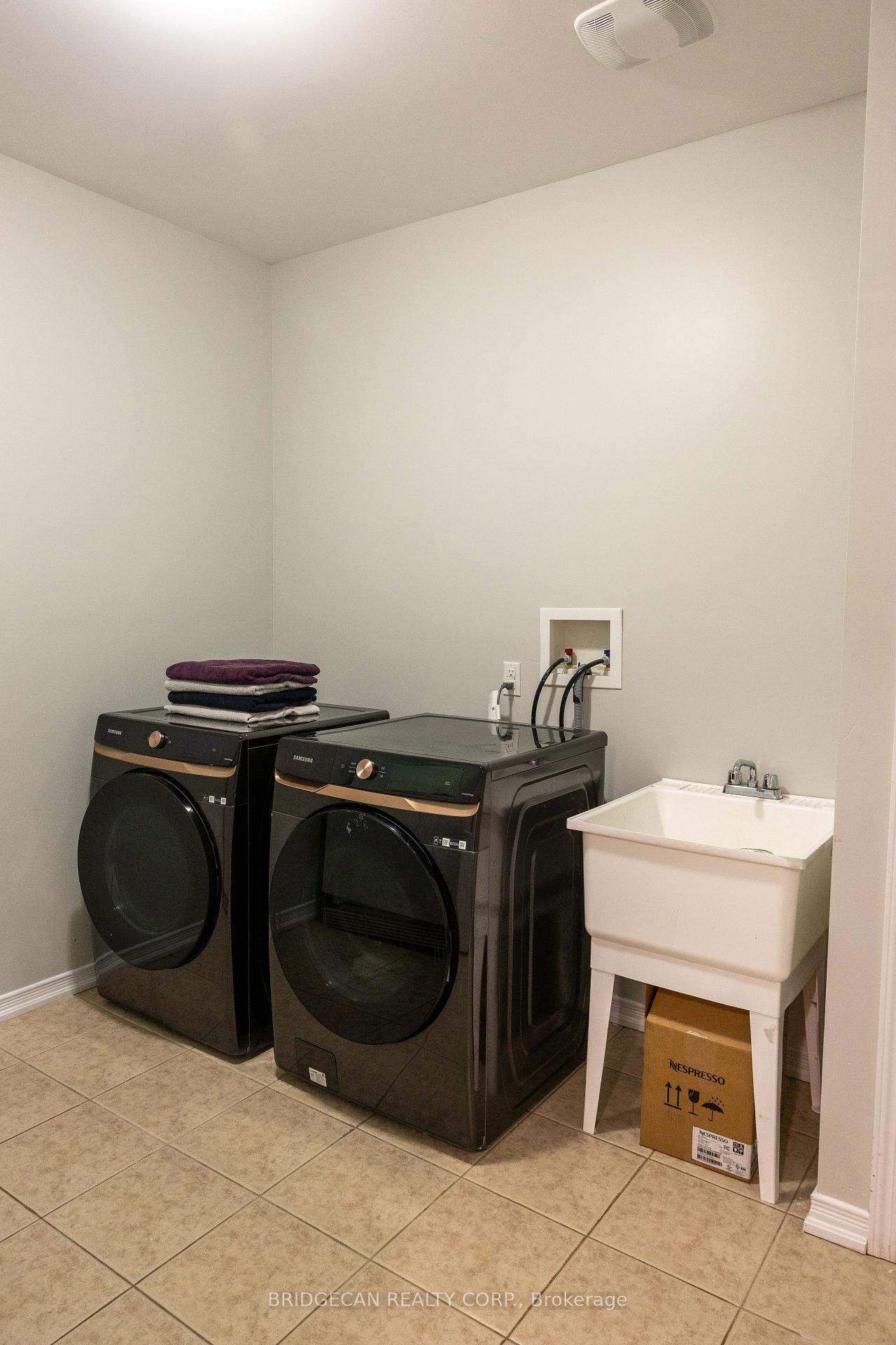 Photo 49 of 20 Gillespie Drive, Brantford, Empire South — HOMEH