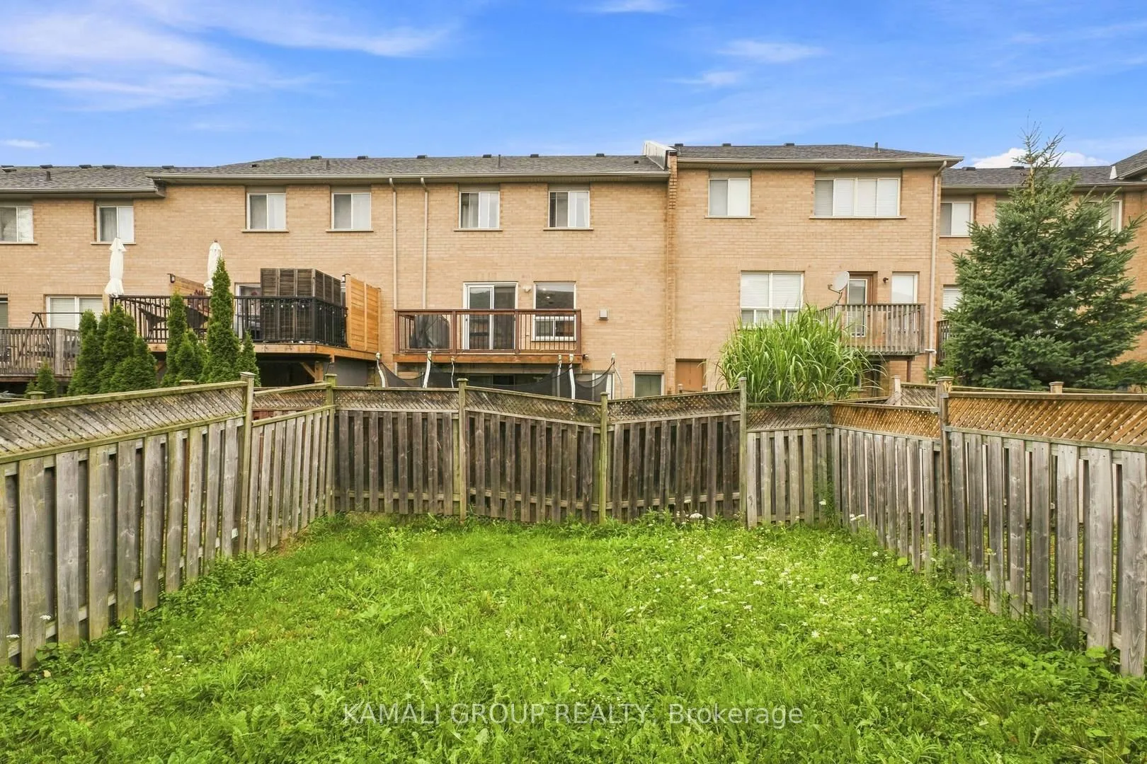 Photo 27 of 300 Flagstone Way, Newmarket, Woodland Hill — HOMEH