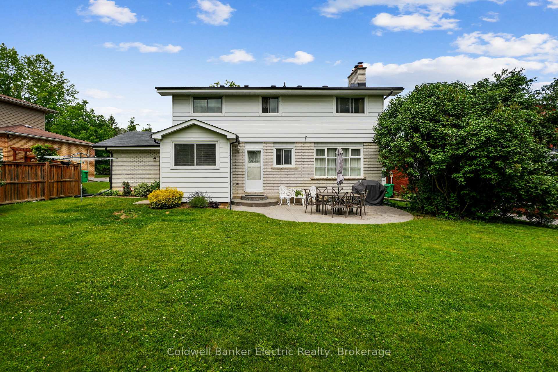 Photo 25 of 1219 Edmison Drive, Peterborough, Northcrest Ward 5 — HOMEH
