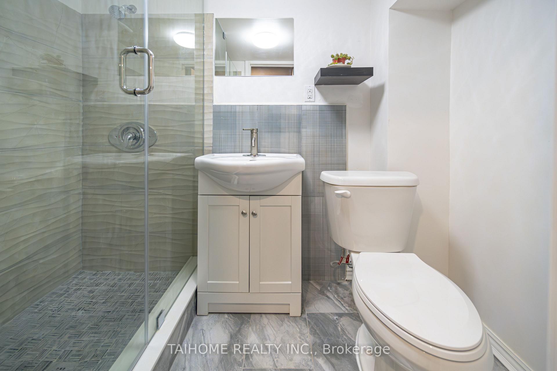 Photo 22 of 96 Lamar Street, Vaughan, Maple — HOMEH