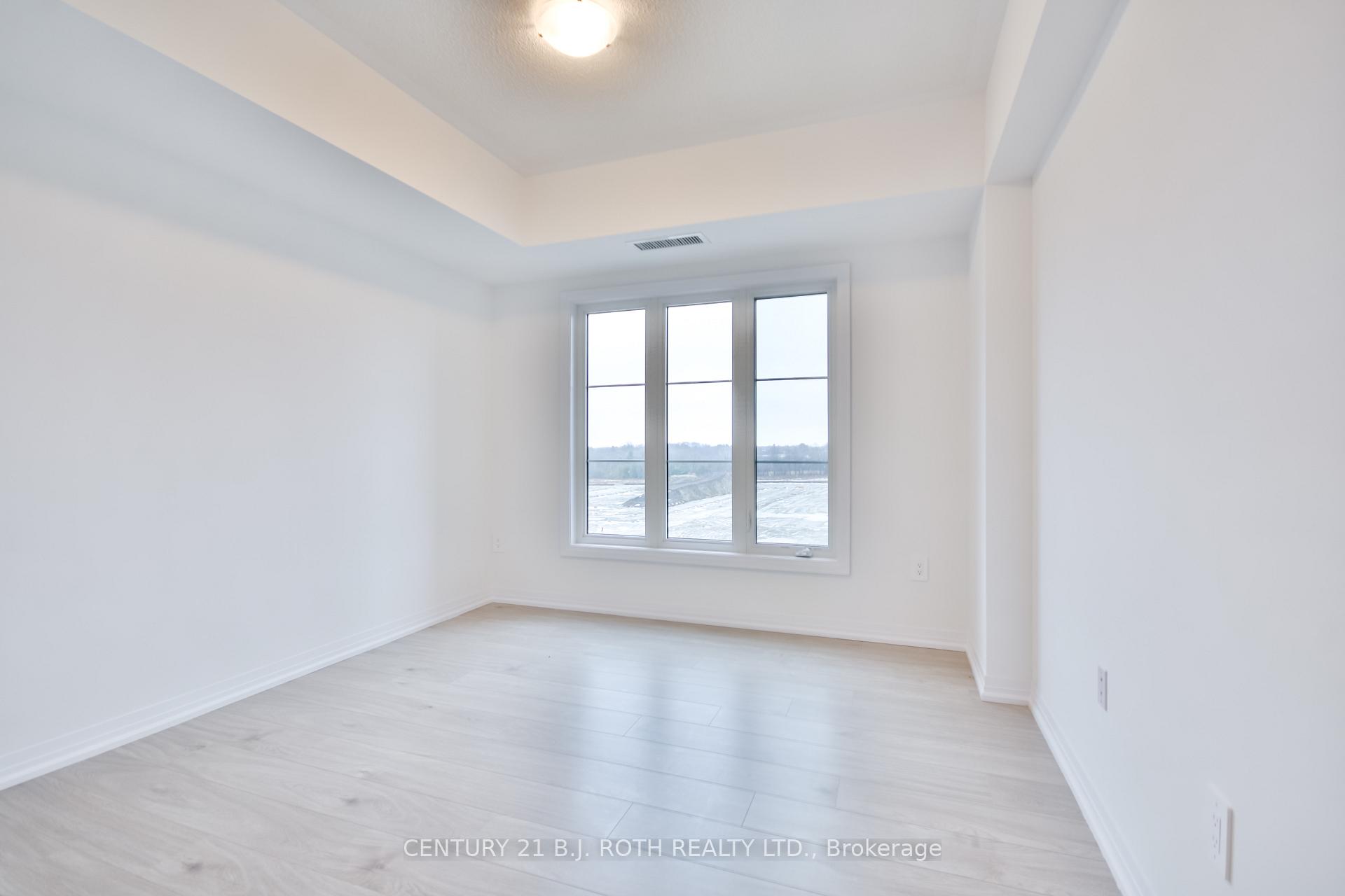 Photo 19 of Unit 605, 15 Kneeshaw Drive, Barrie, Rural Barrie Southeast — HOMEH