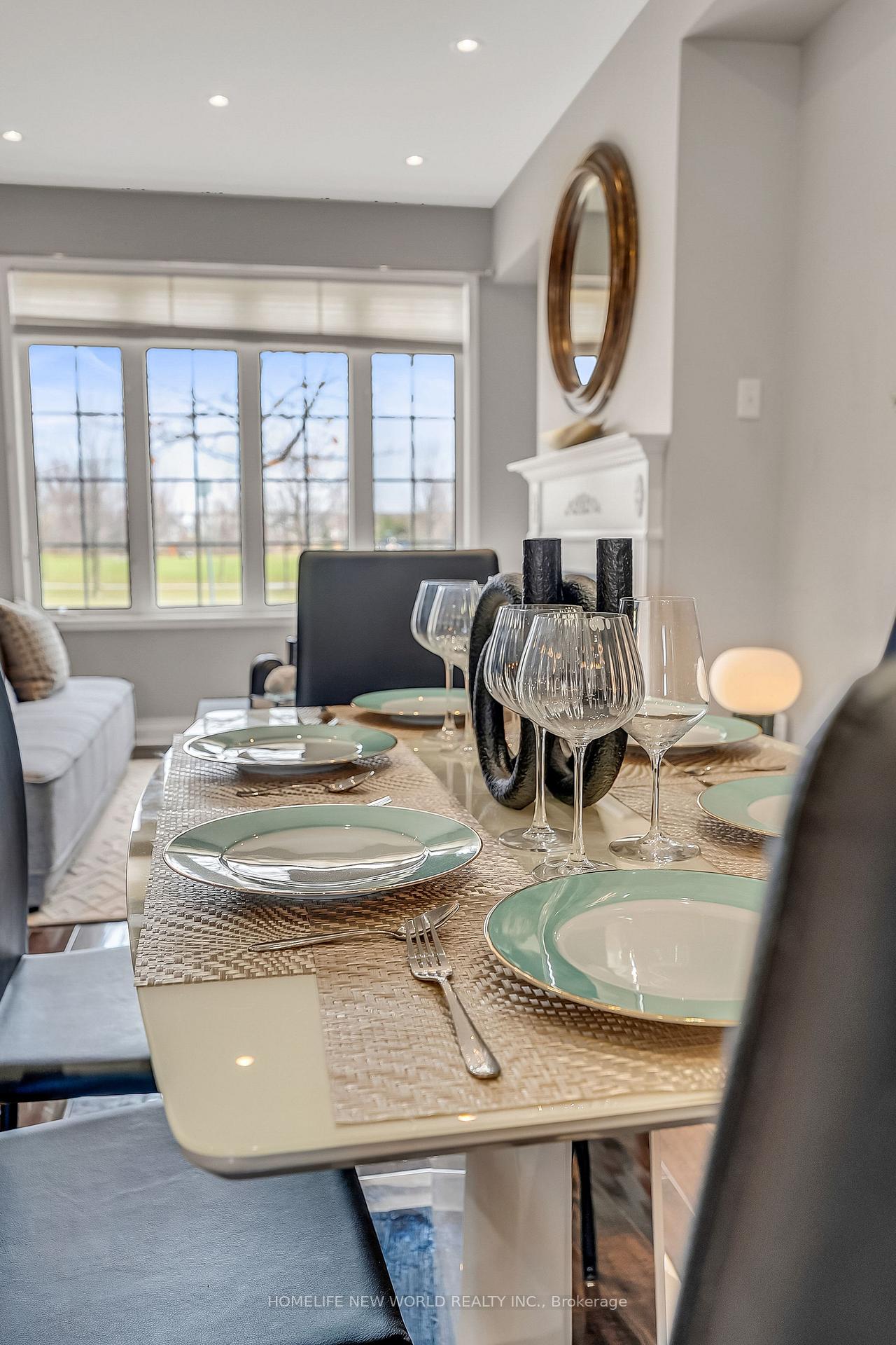 Photo 14 of 53 Michelina Terrace, Markham, Cornell — HOMEH