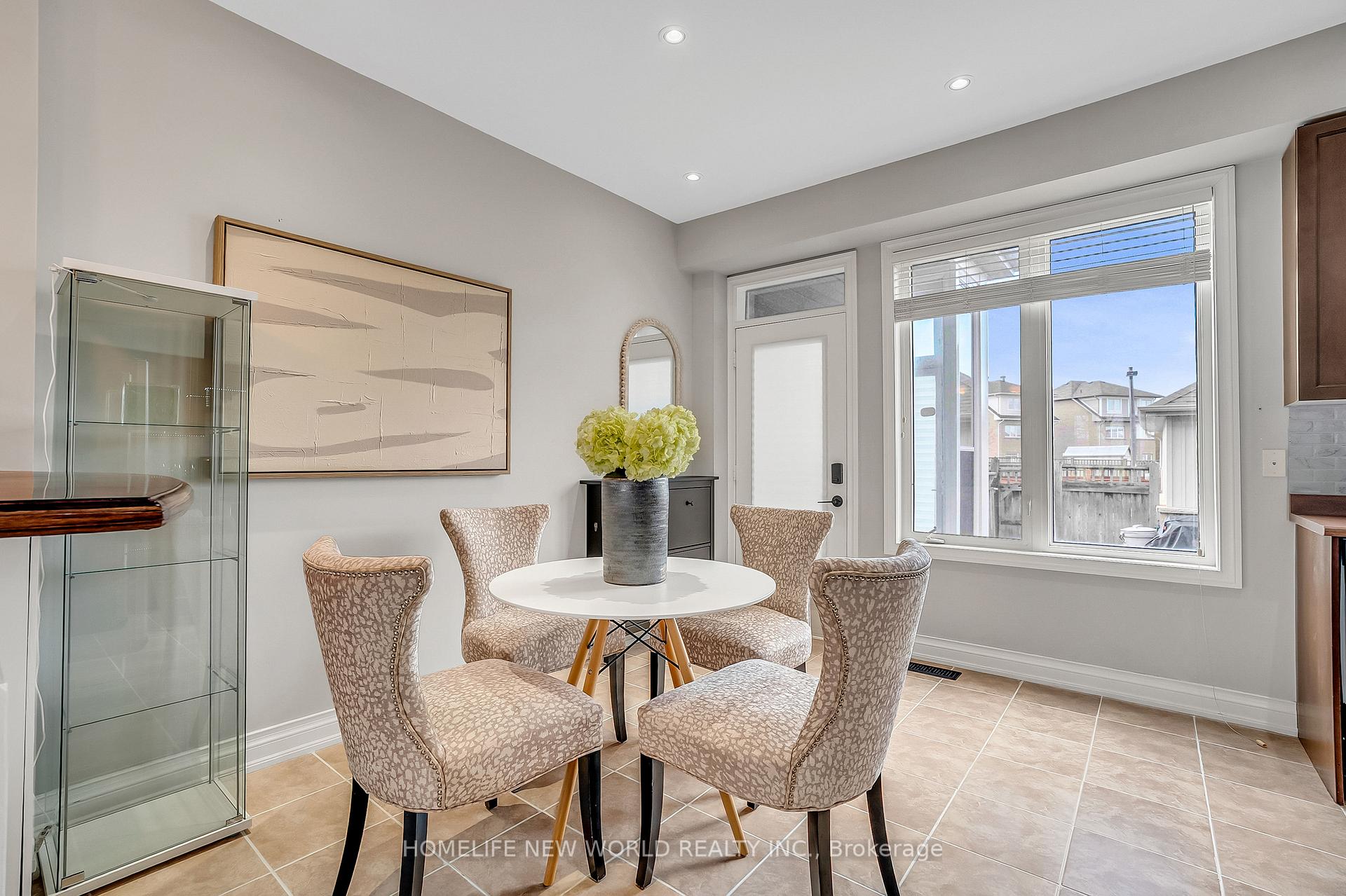 Photo 17 of 53 Michelina Terrace, Markham, Cornell — HOMEH