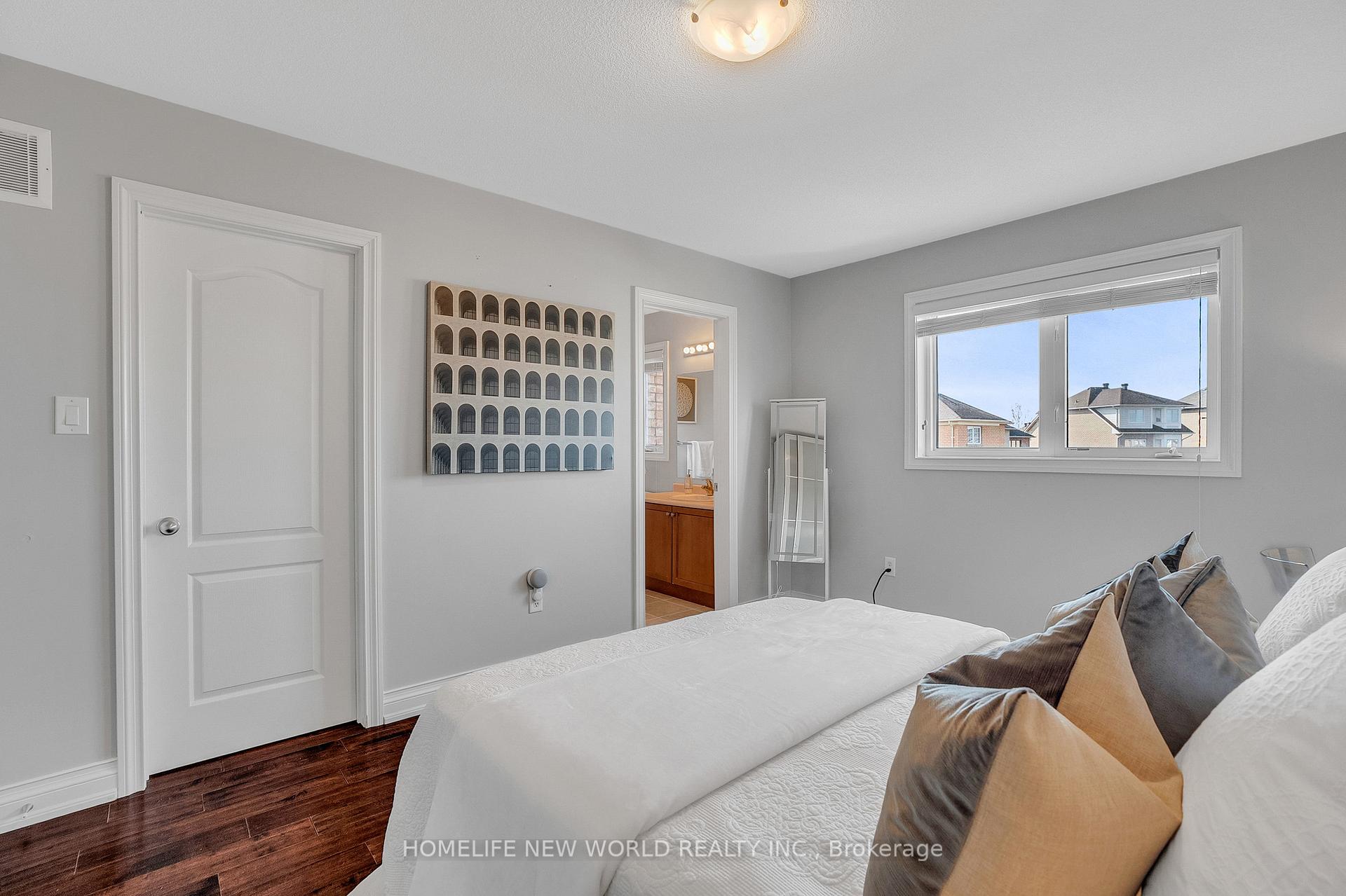 Photo 29 of 53 Michelina Terrace, Markham, Cornell — HOMEH