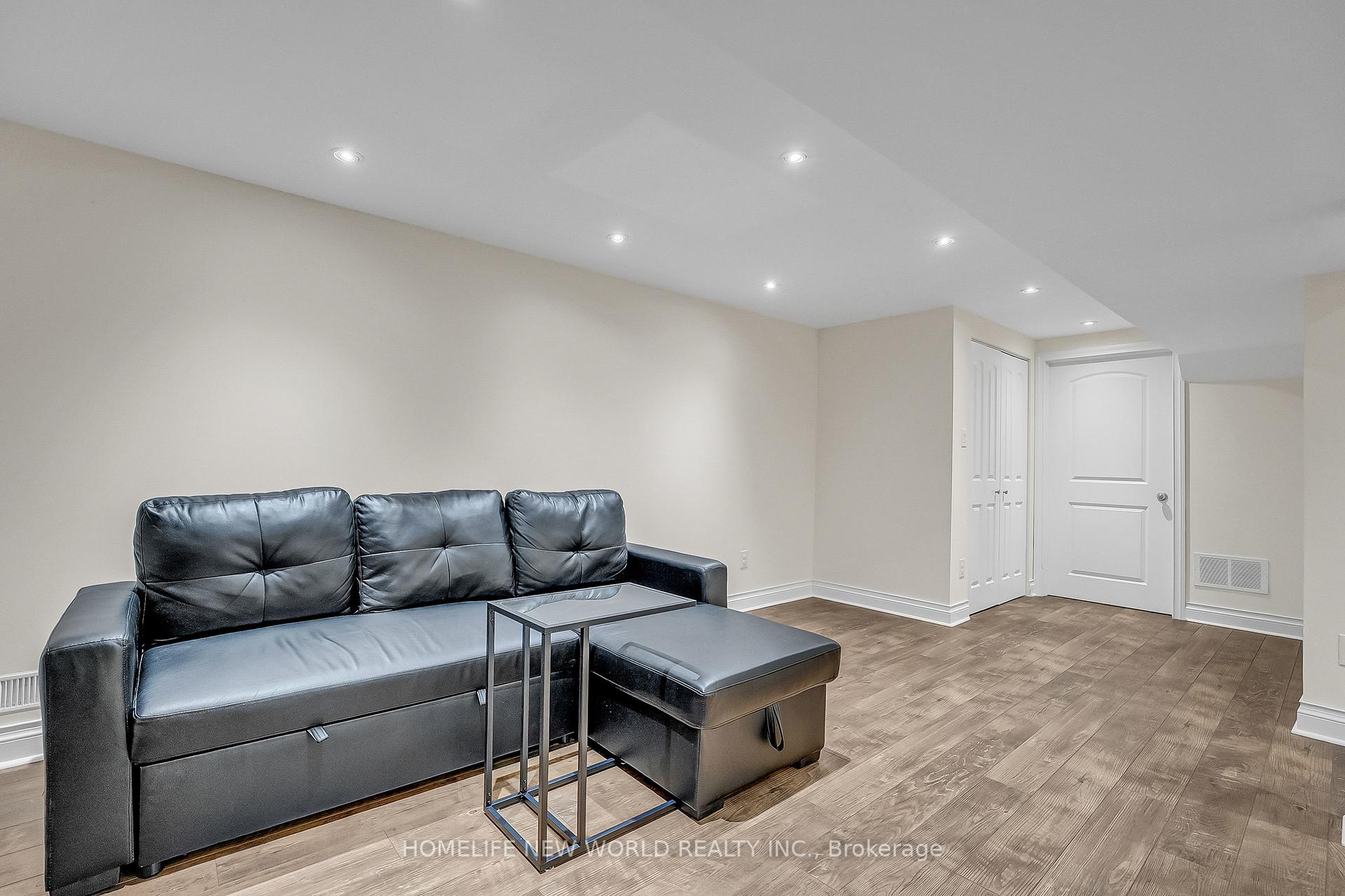 Photo 41 of 53 Michelina Terrace, Markham, Cornell — HOMEH
