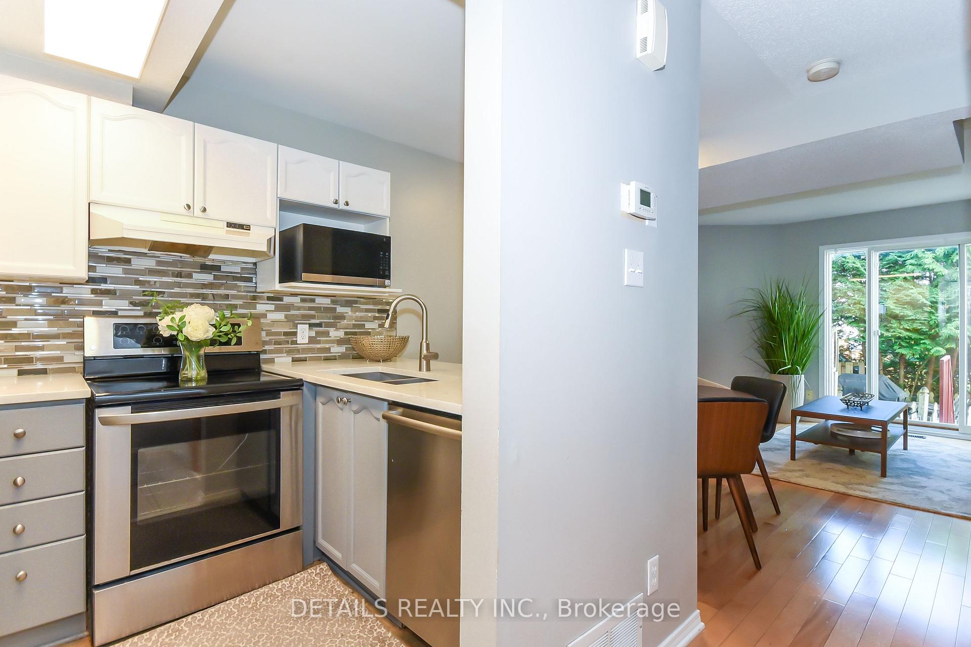 Photo 12 of 158 Forward Avenue, Ottawa, Mechanicsville — HOMEH