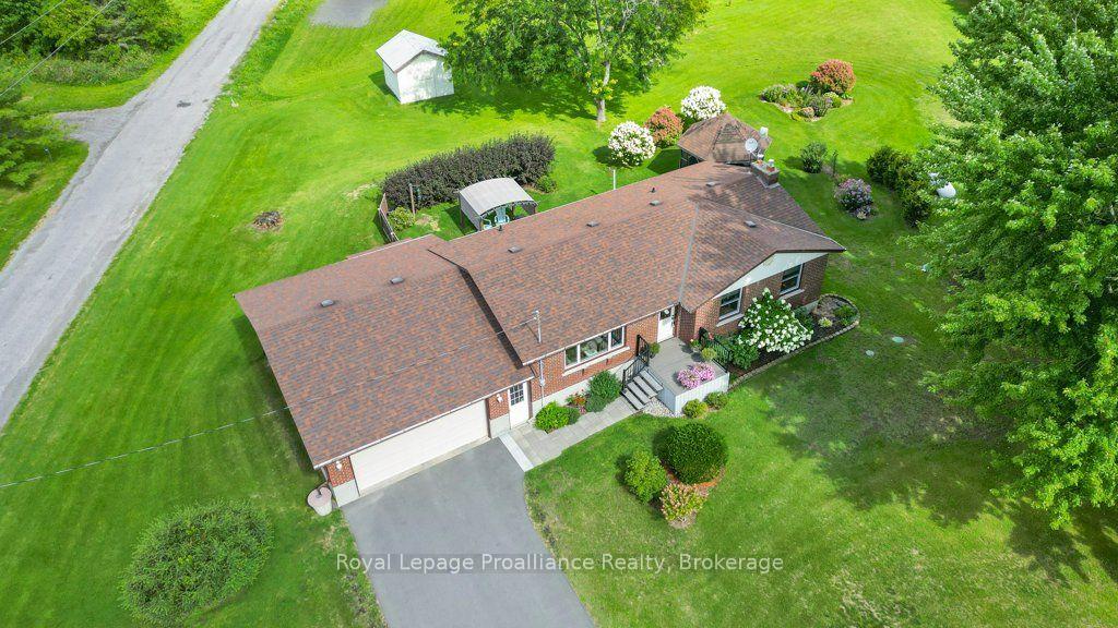 Photo 2 of 478 Frankford Road, Quinte West, Sidney Ward — HOMEH