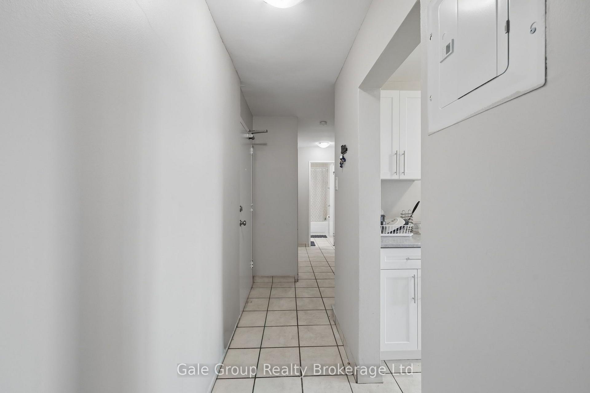 Photo 7 of Unit 814, 750 Kipps Lane, London, East A — HOMEH