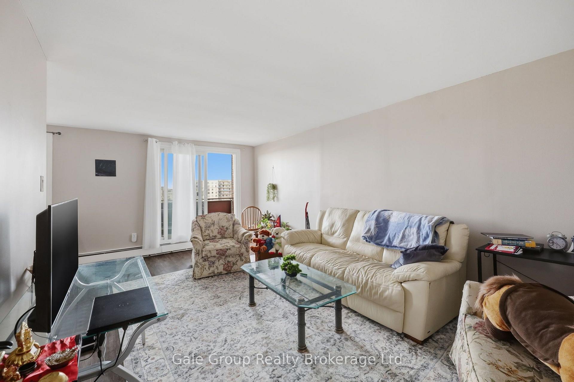 Photo 8 of Unit 814, 750 Kipps Lane, London, East A — HOMEH