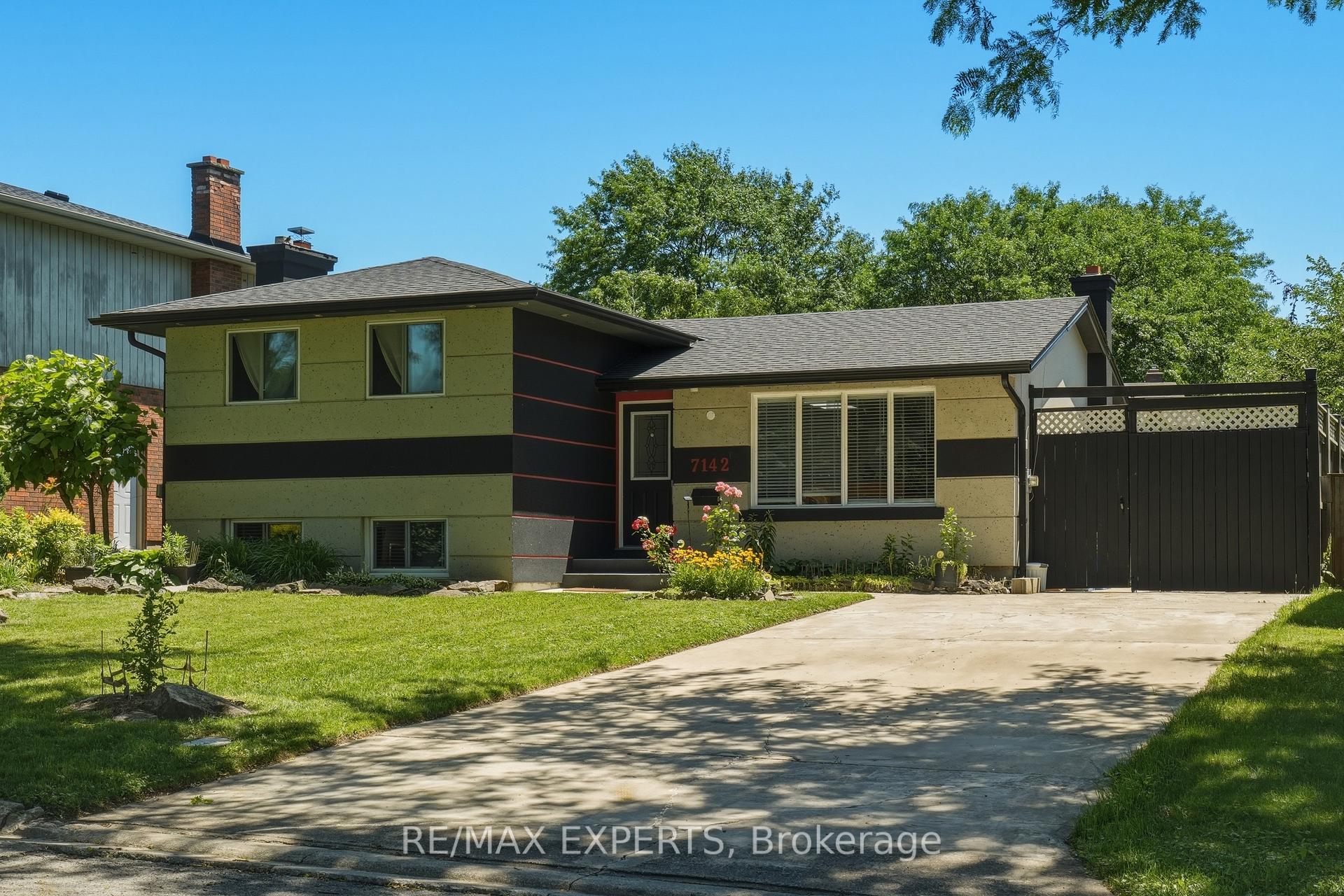 Photo 4 of 7142 Rosseau Place, Niagara Falls, Casey — HOMEH